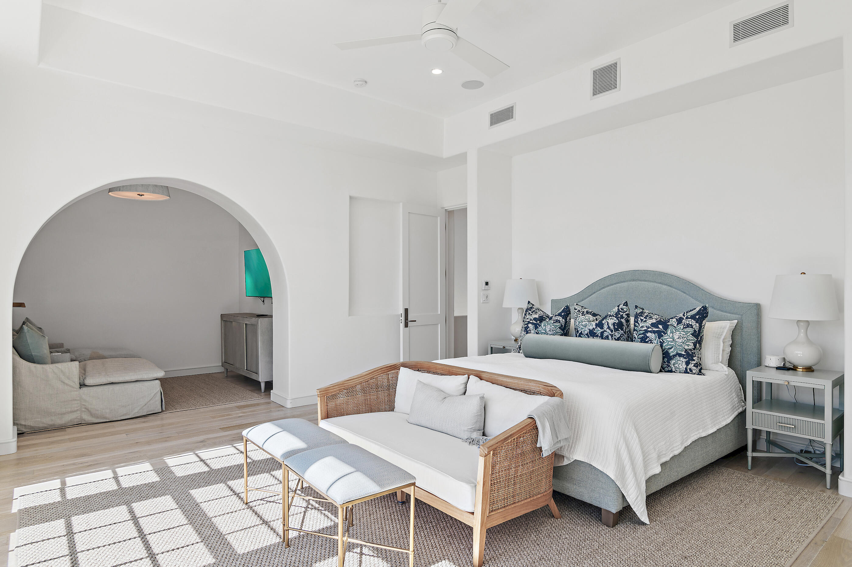 ALYS BEACH - Residential