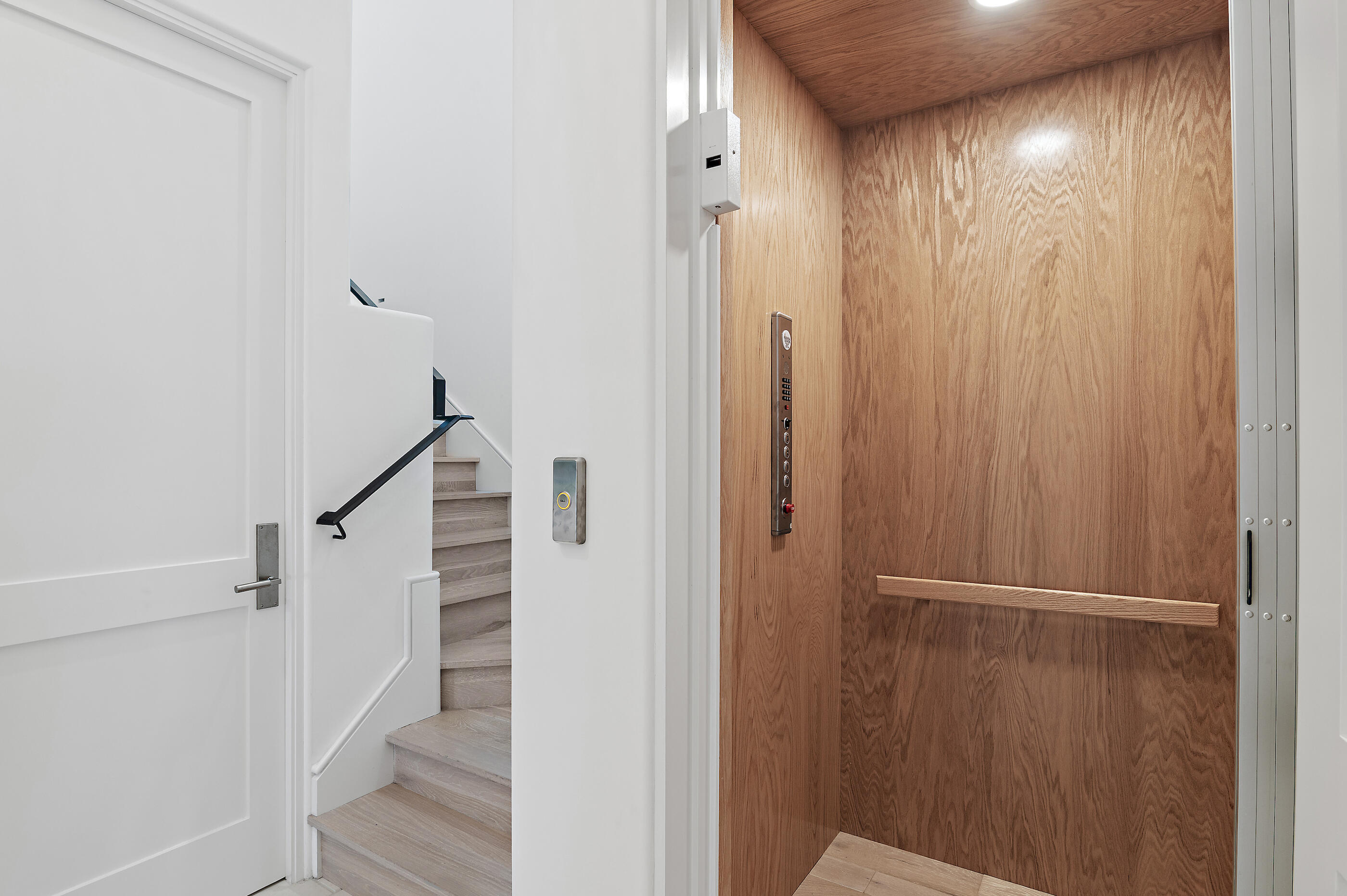 ALYS BEACH - Residential