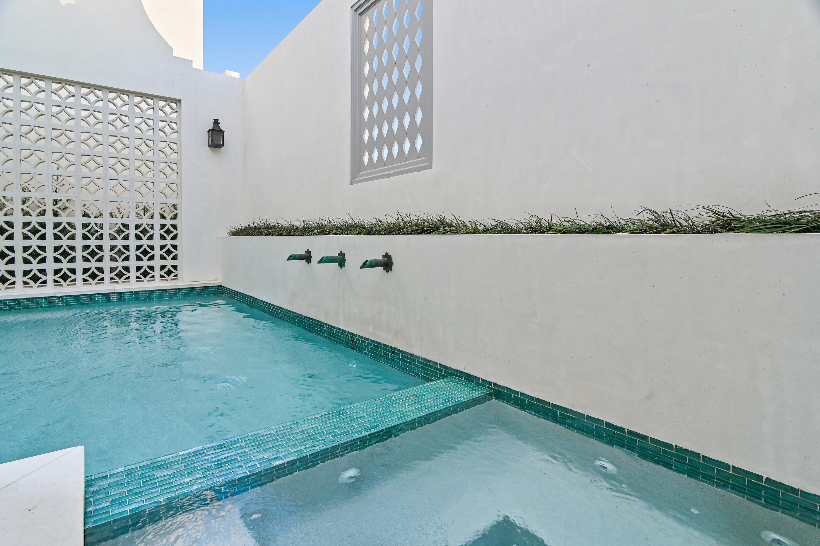 ALYS BEACH - Residential