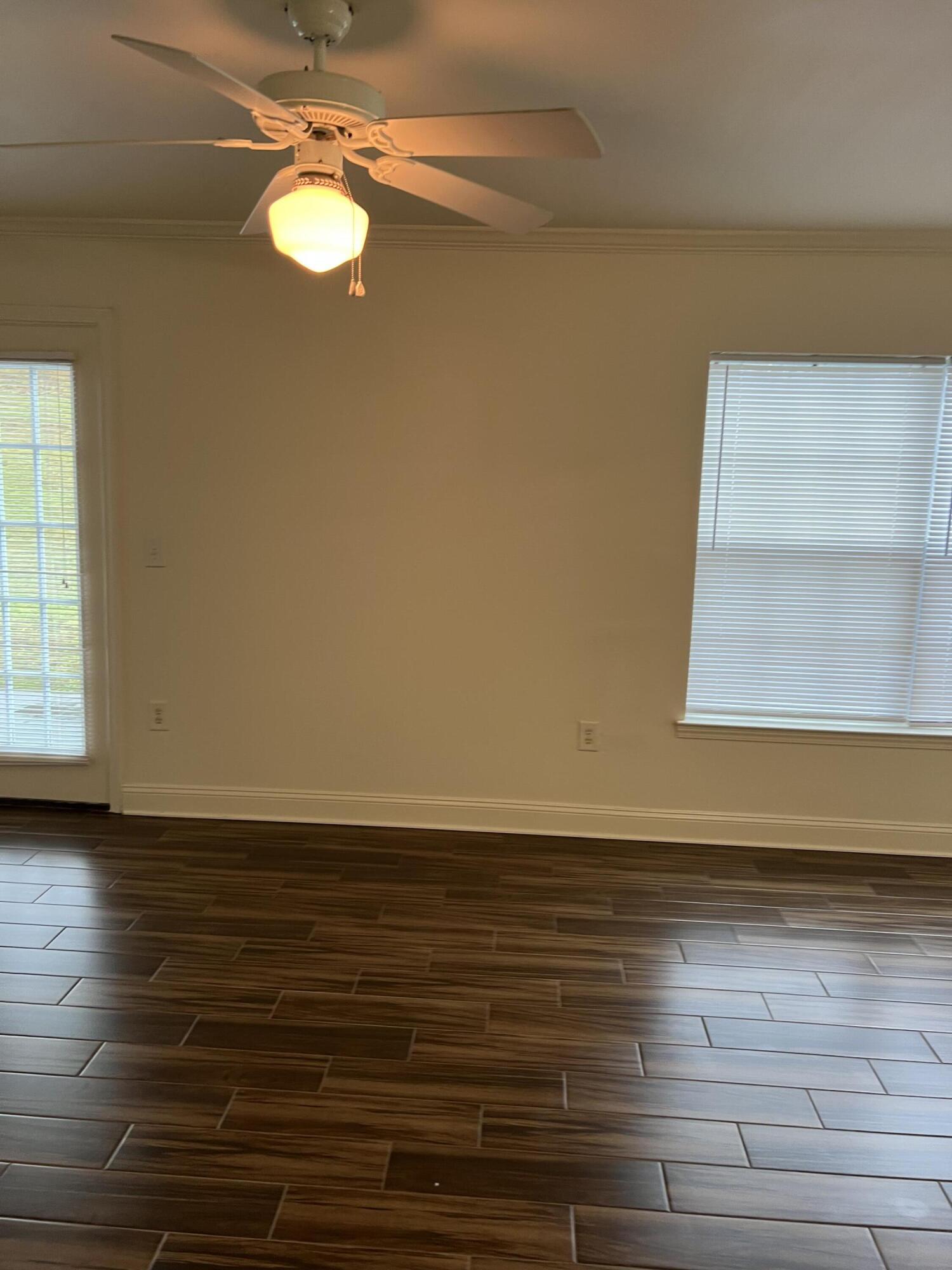 EAGLES LANDING S/D - Residential Lease