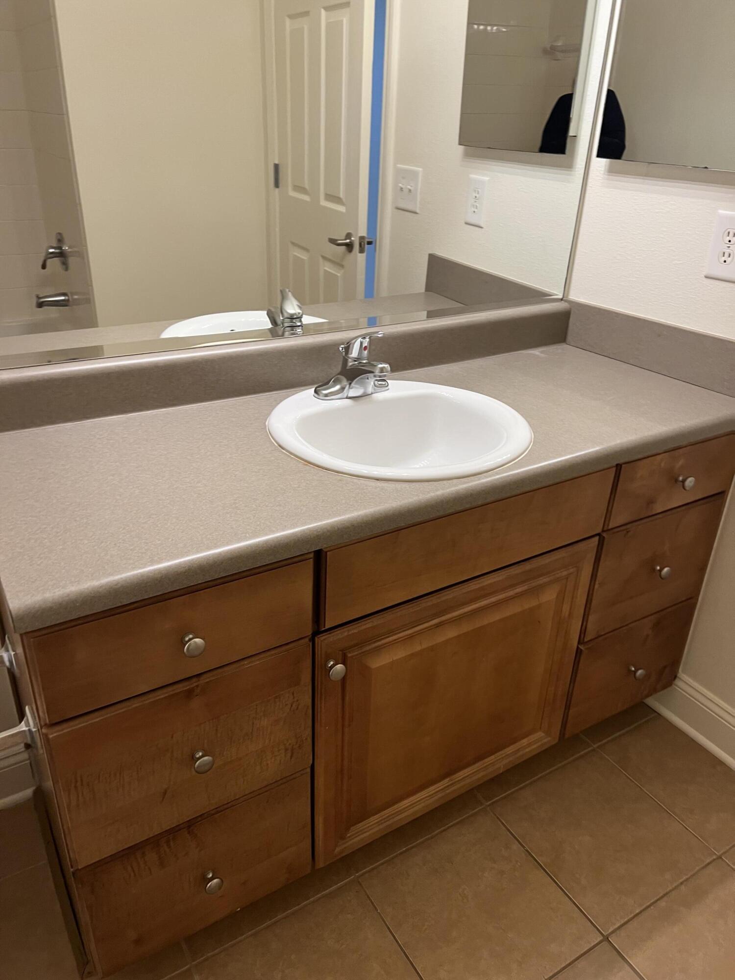 EAGLES LANDING S/D - Residential Lease