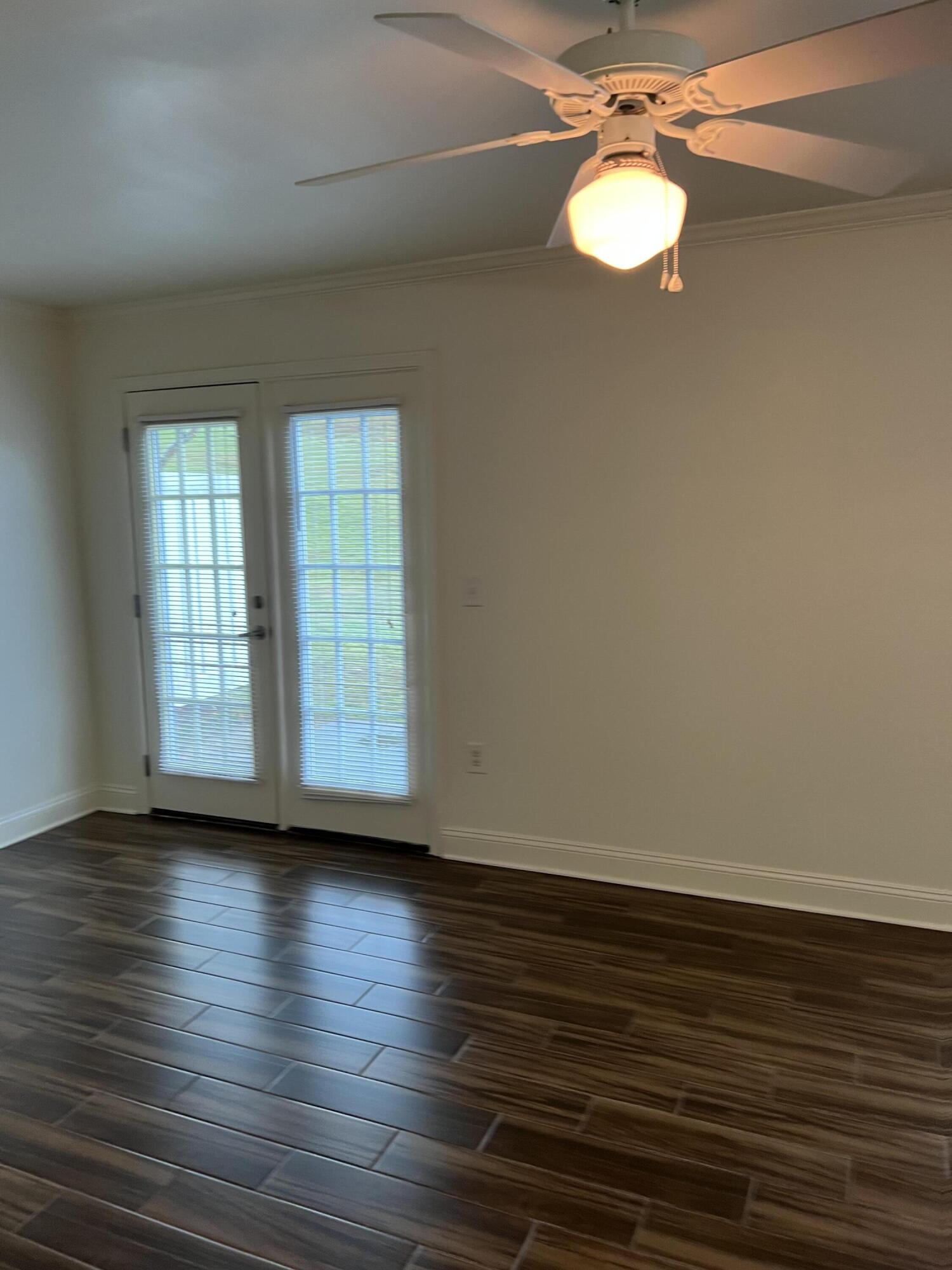 EAGLES LANDING S/D - Residential Lease