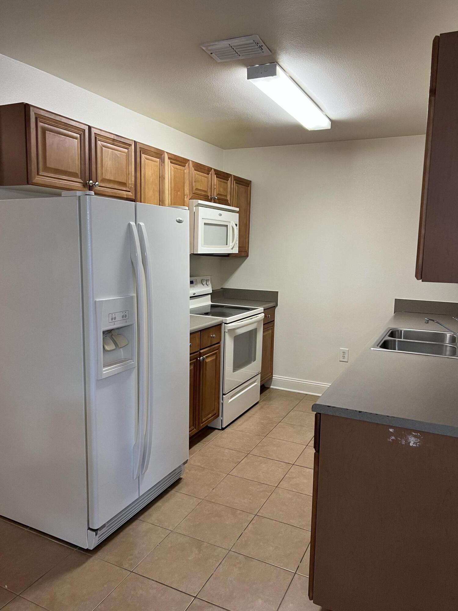 EAGLES LANDING S/D - Residential Lease