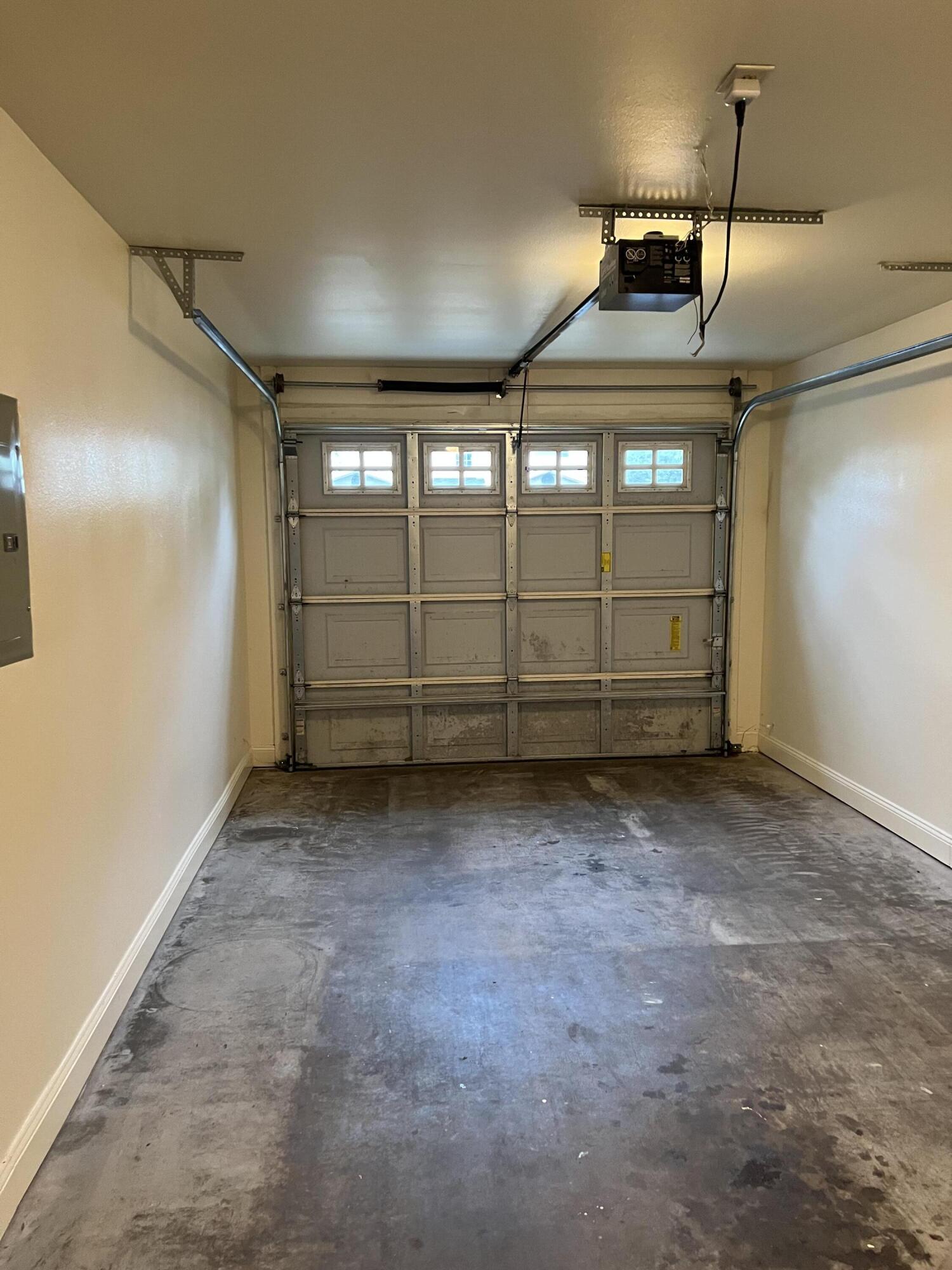 EAGLES LANDING S/D - Residential Lease