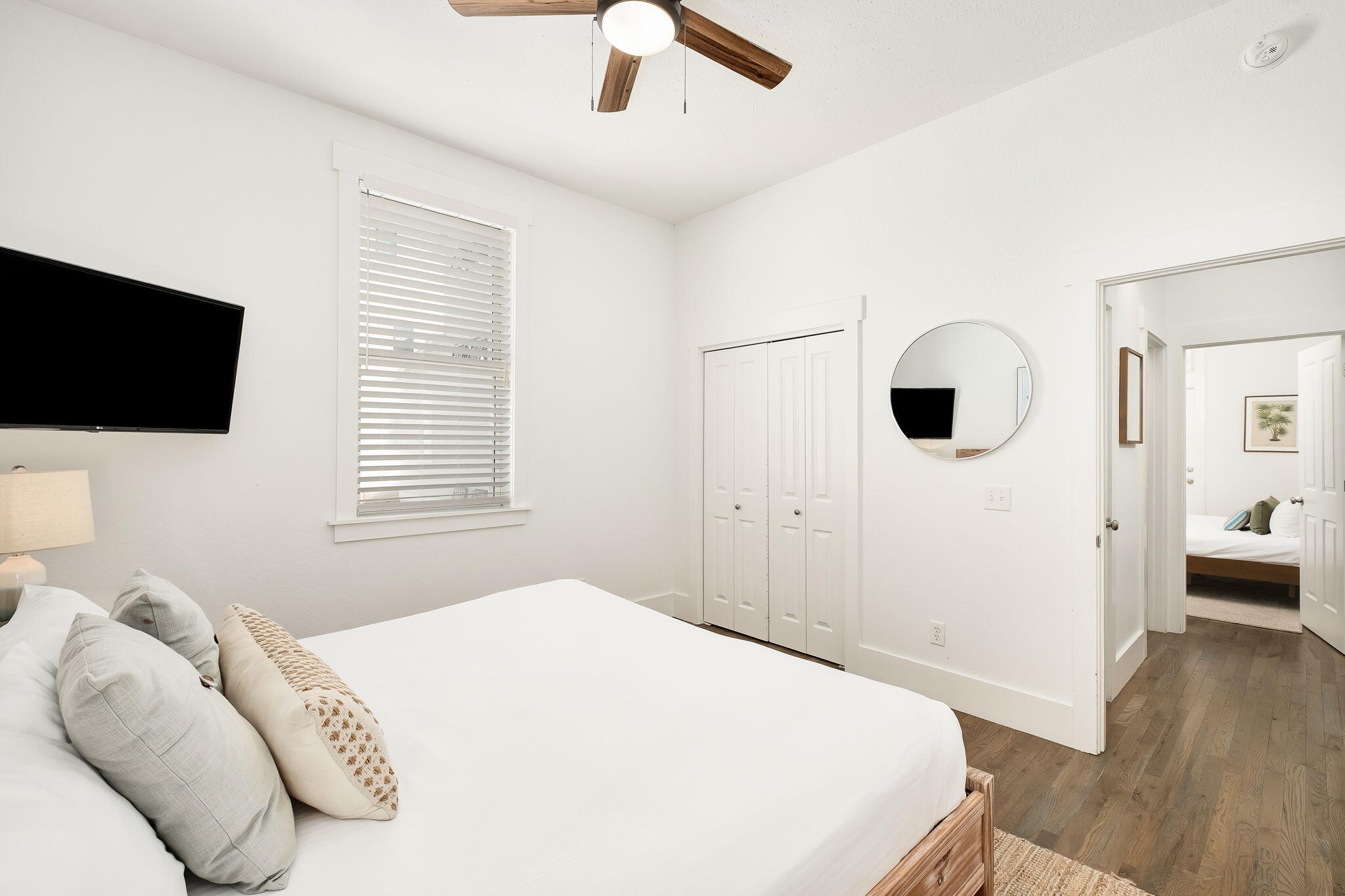 GULF SHORE MANOR - Residential