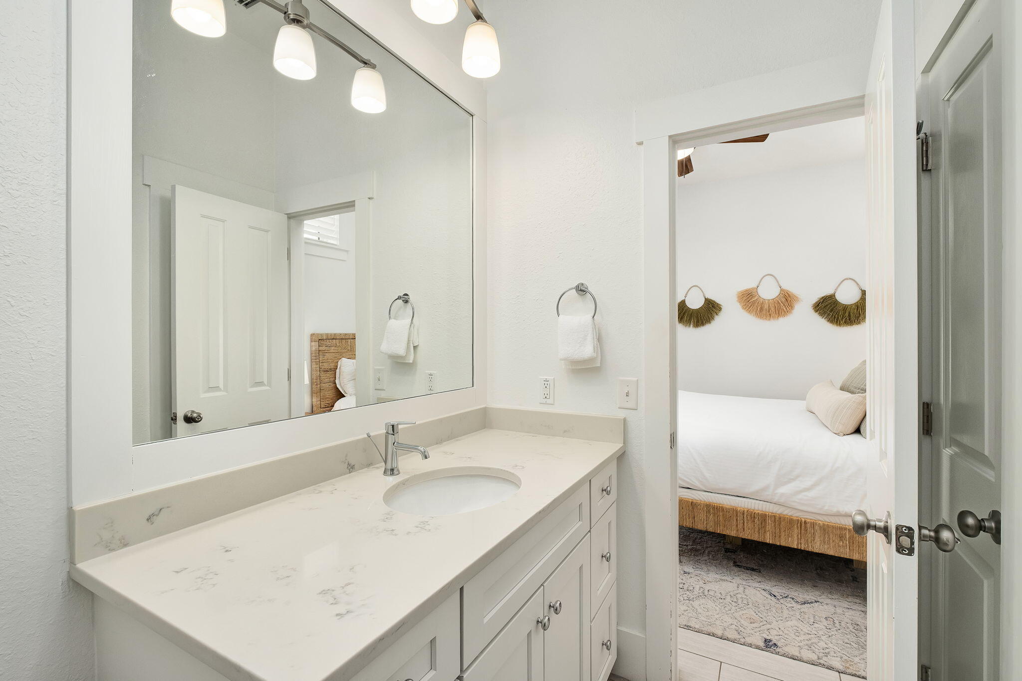 GULF SHORE MANOR - Residential