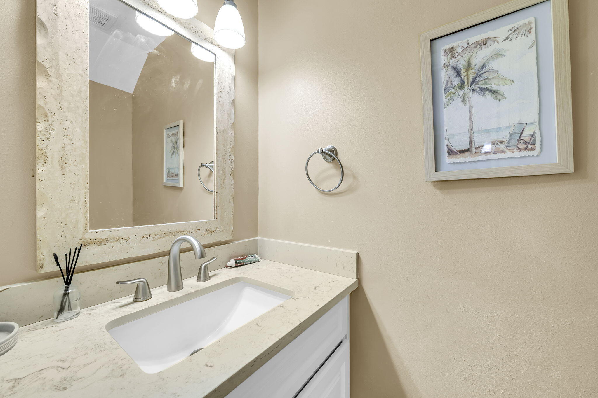 WOODLAND SHORES TOWNHOMES PHASE IV - Residential