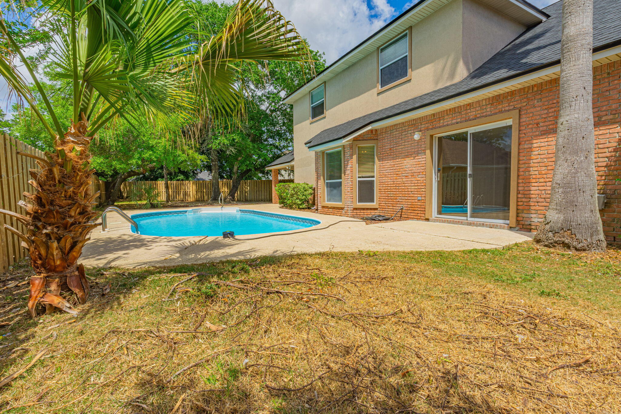 NORTH RIDGE CREEK S/D 1ST ADDN - Residential