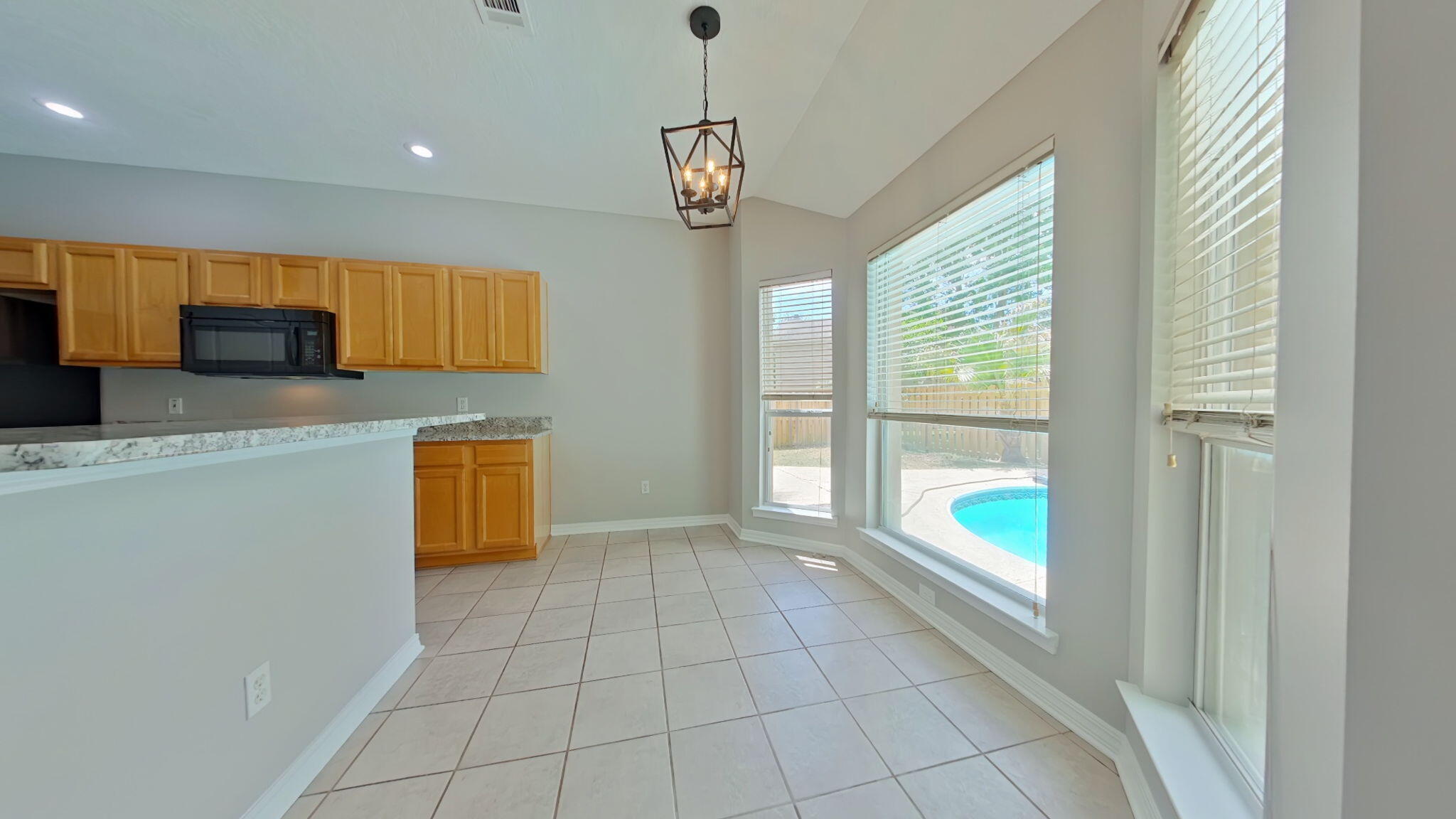 NORTH RIDGE CREEK S/D 1ST ADDN - Residential