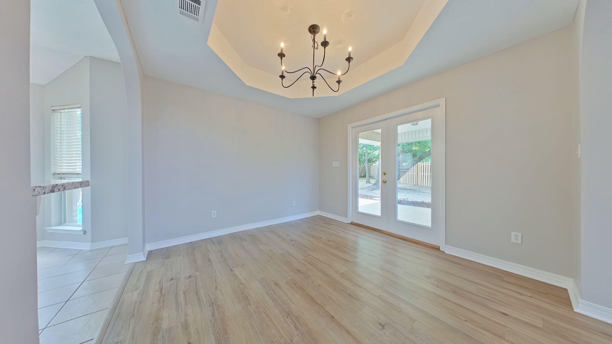 NORTH RIDGE CREEK S/D 1ST ADDN - Residential