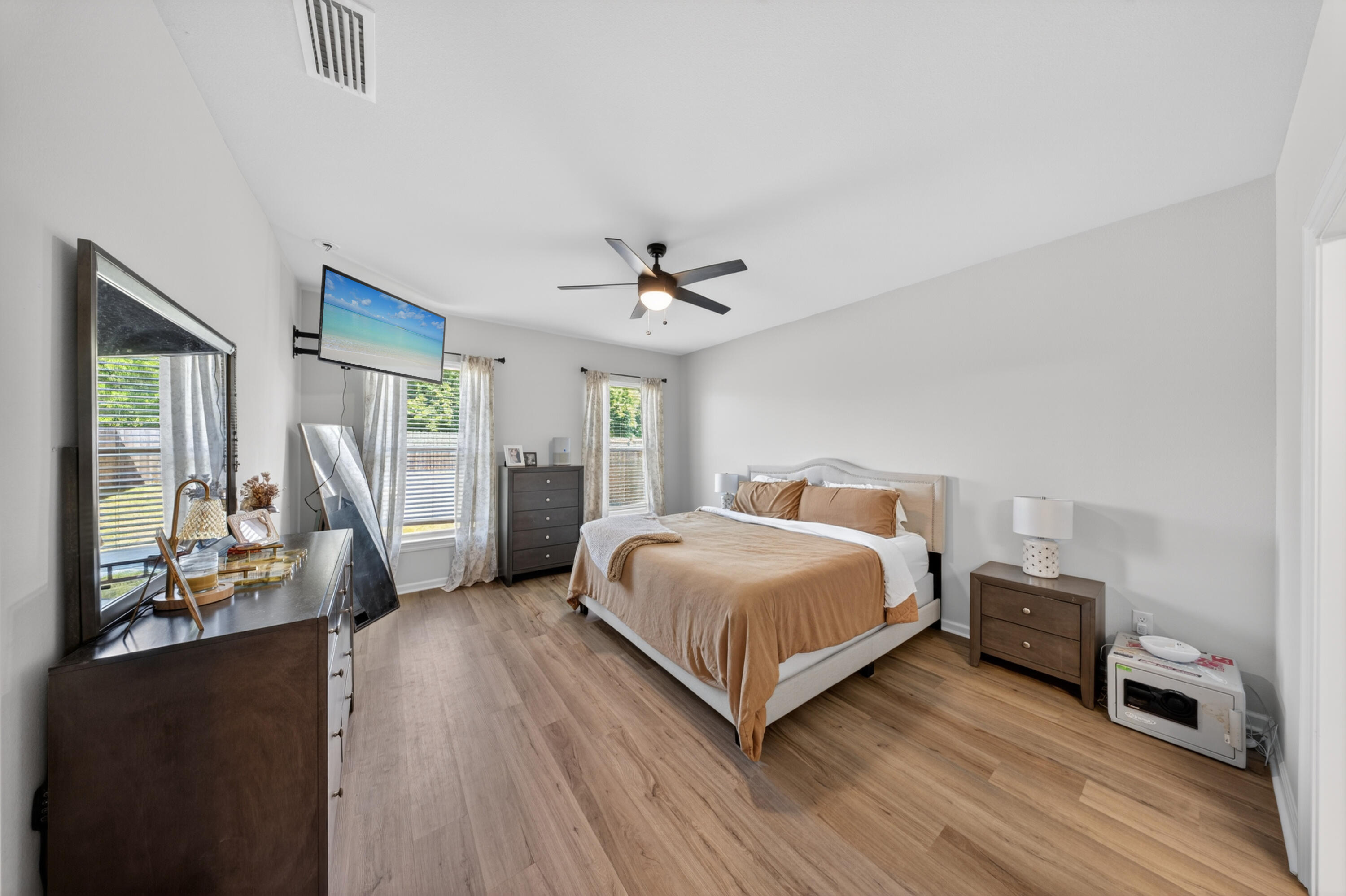 Southern Palms - Residential