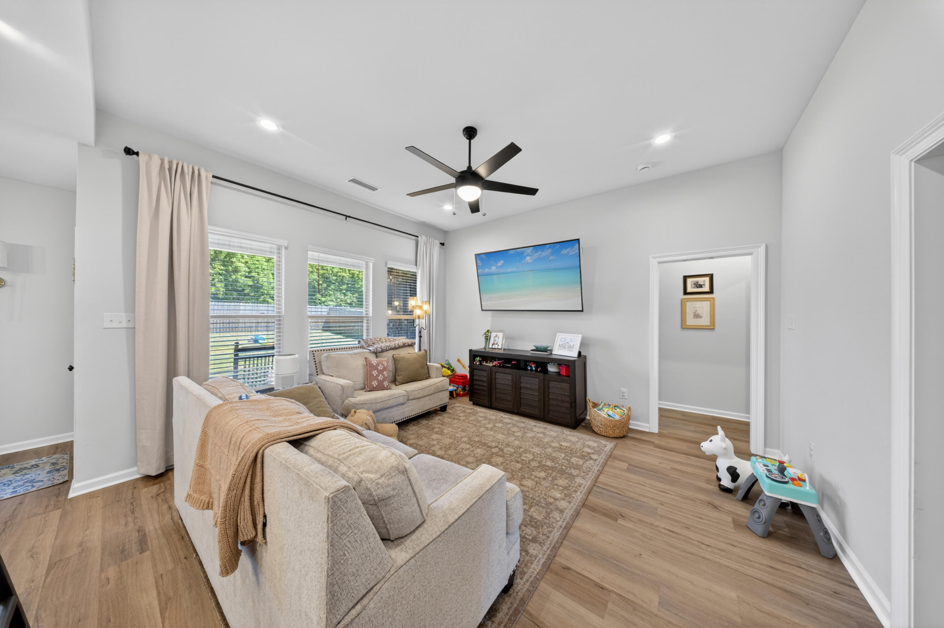 Southern Palms - Residential