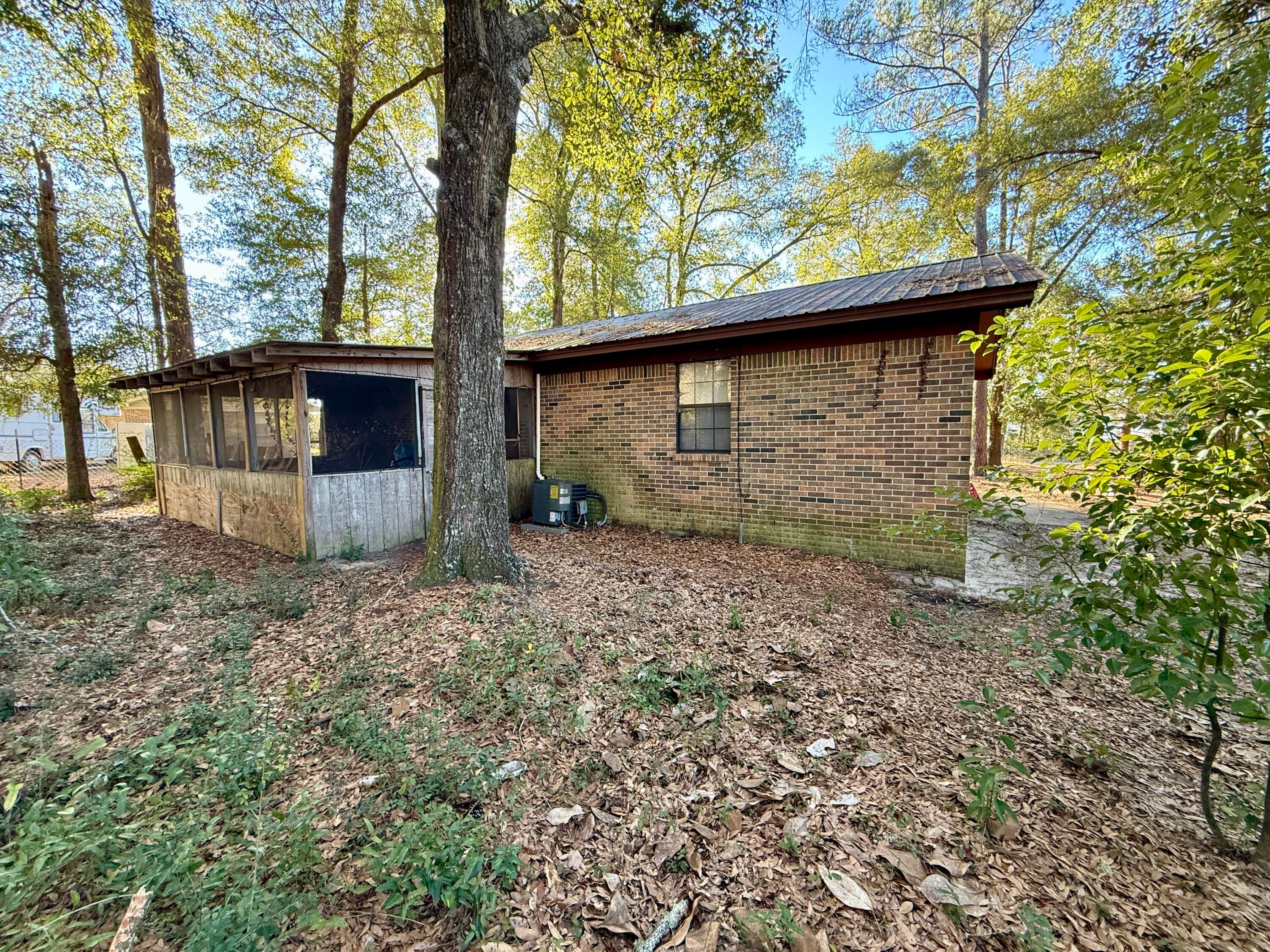 285 Loftin Street