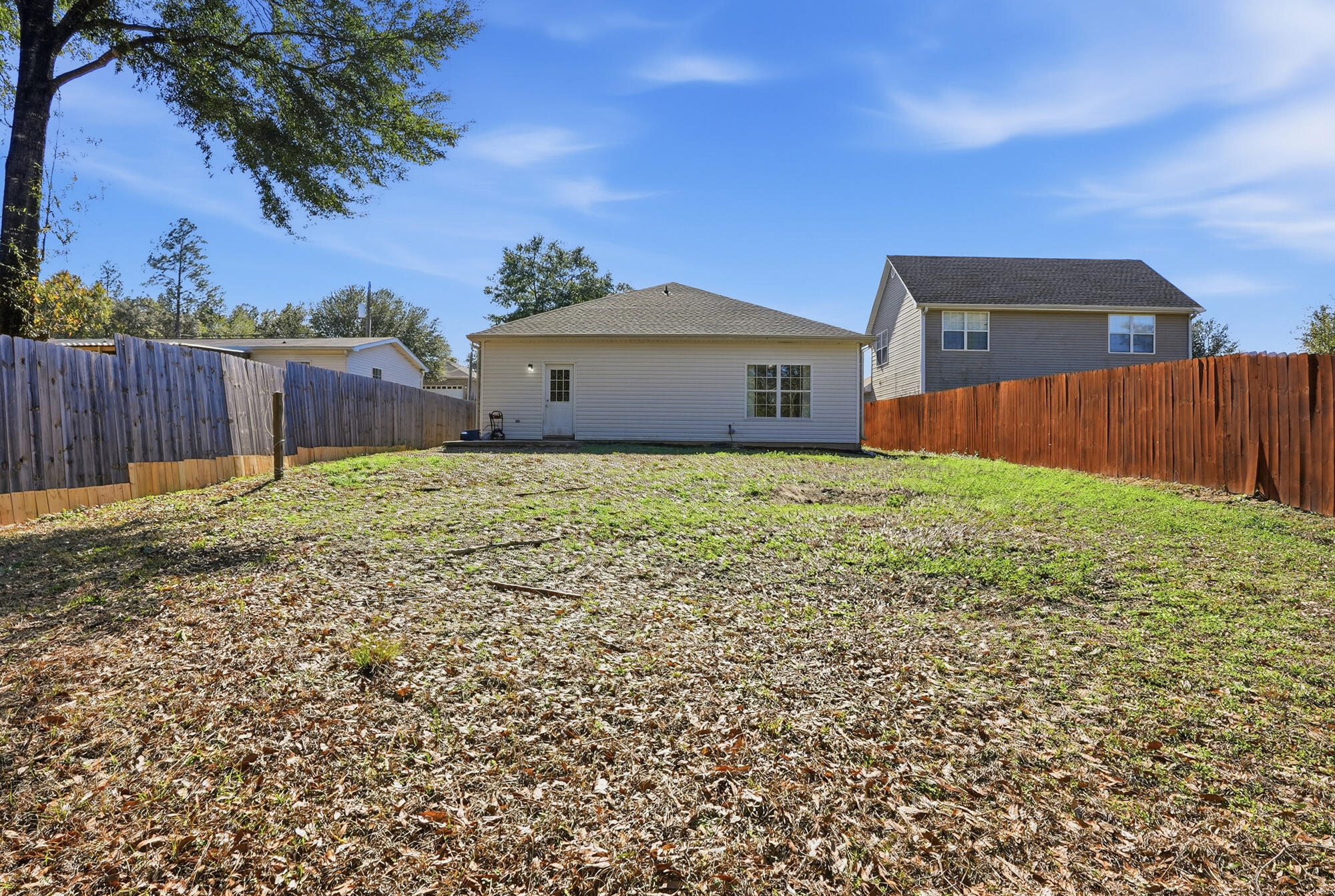 LAKE SILVER 1ST ADDN - Residential