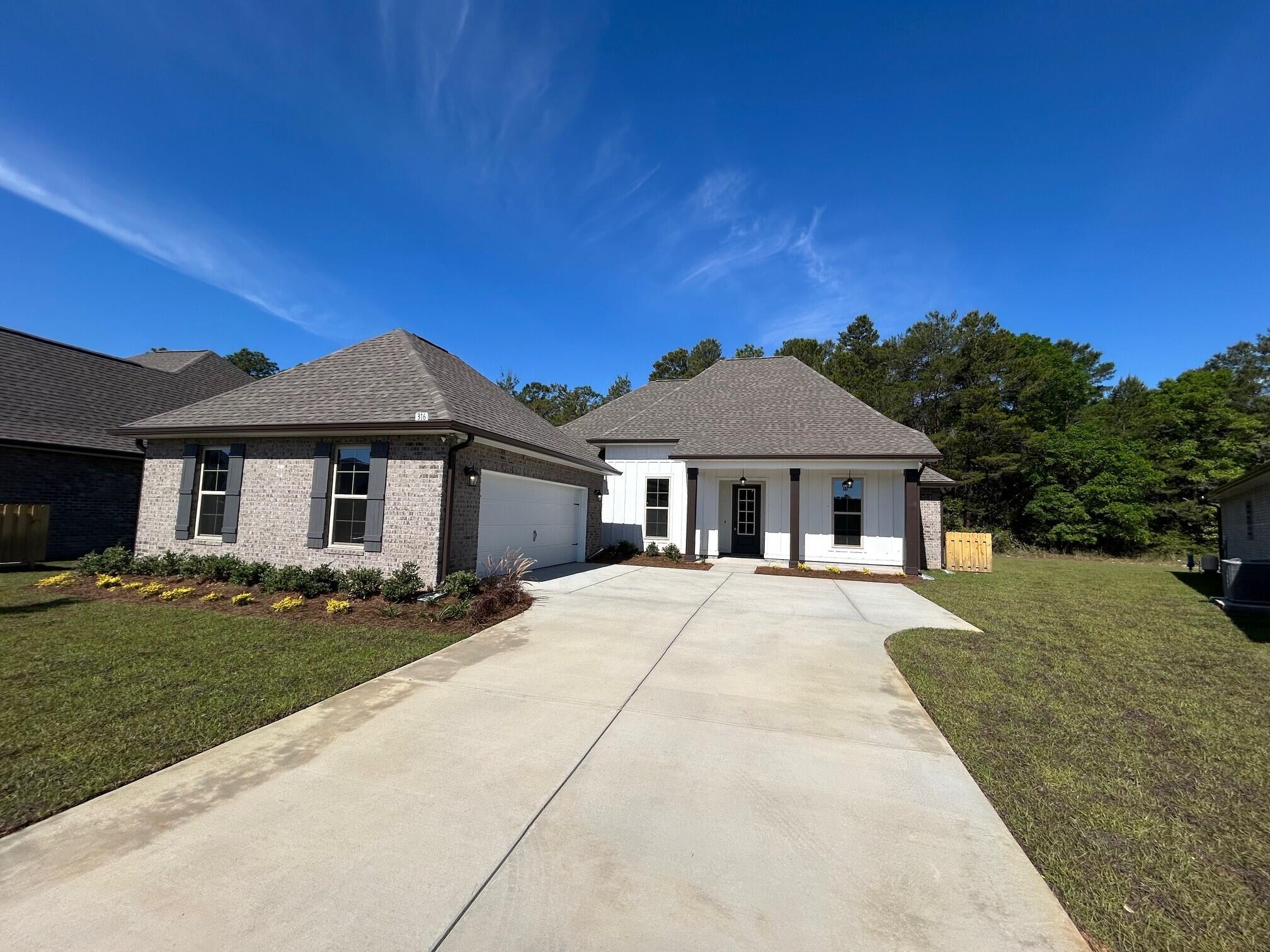 HAMMOCK BAY - BIRD SONG - Residential