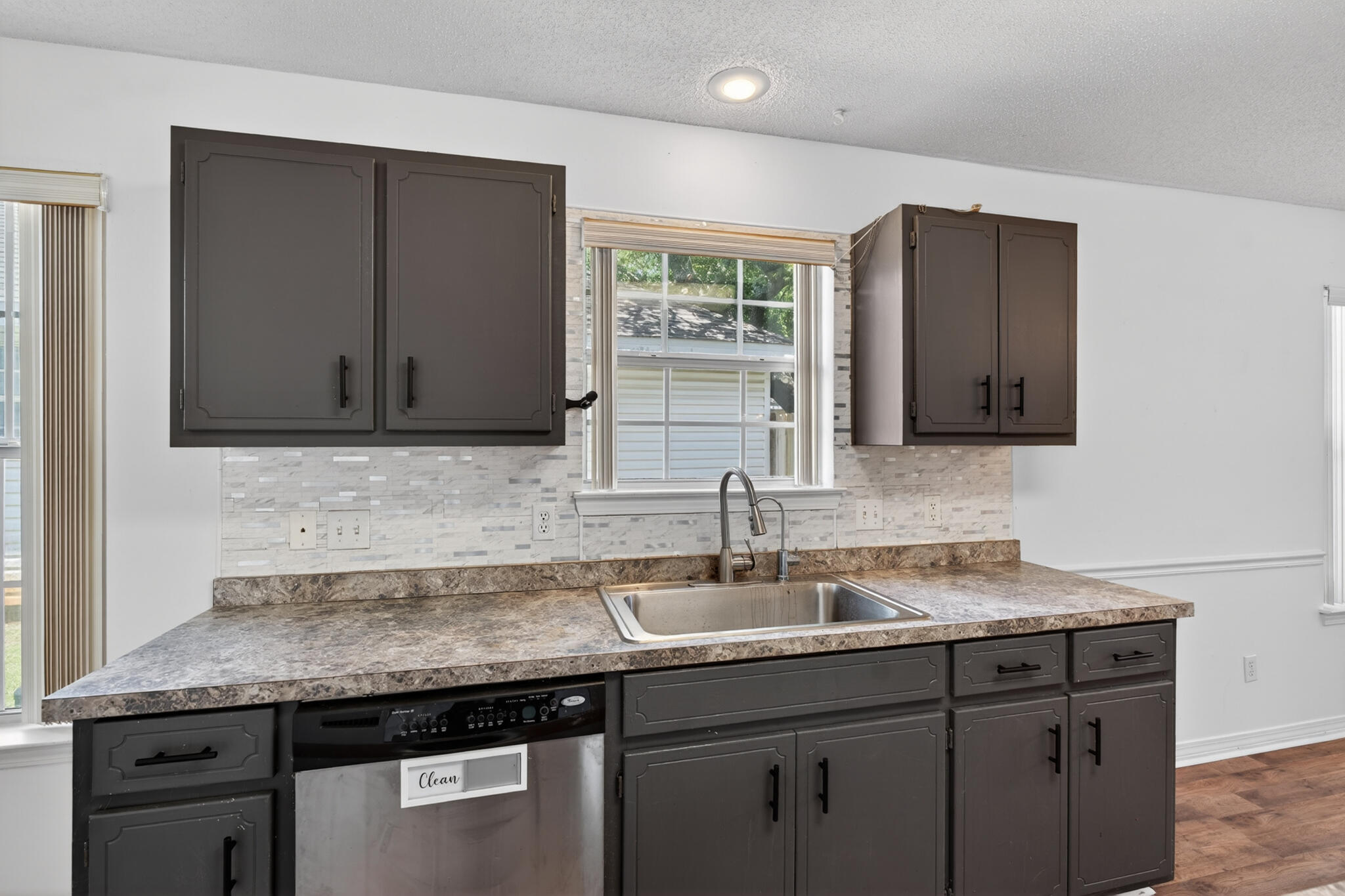 SHALIMAR COMMONS - Residential
