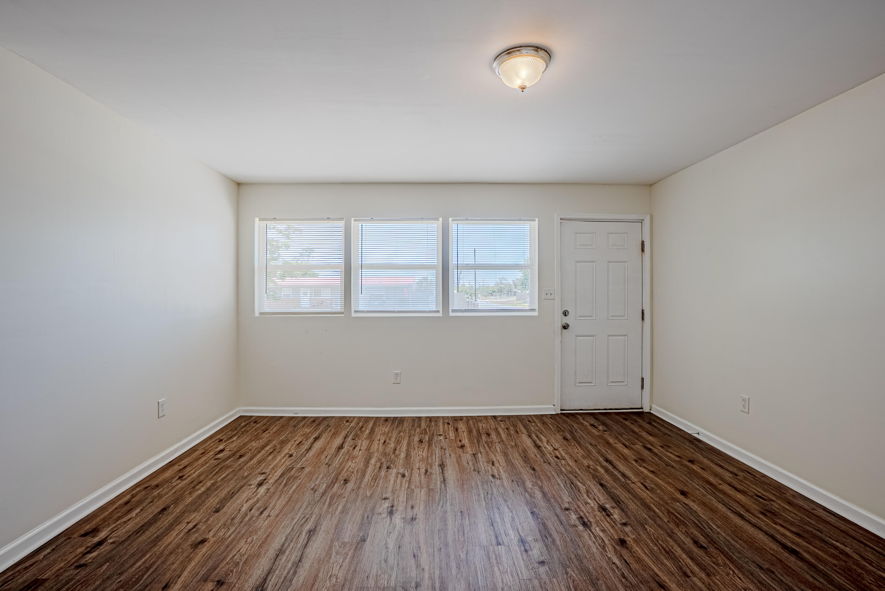 HENTZ 1ST ADDN UNIT B - Residential