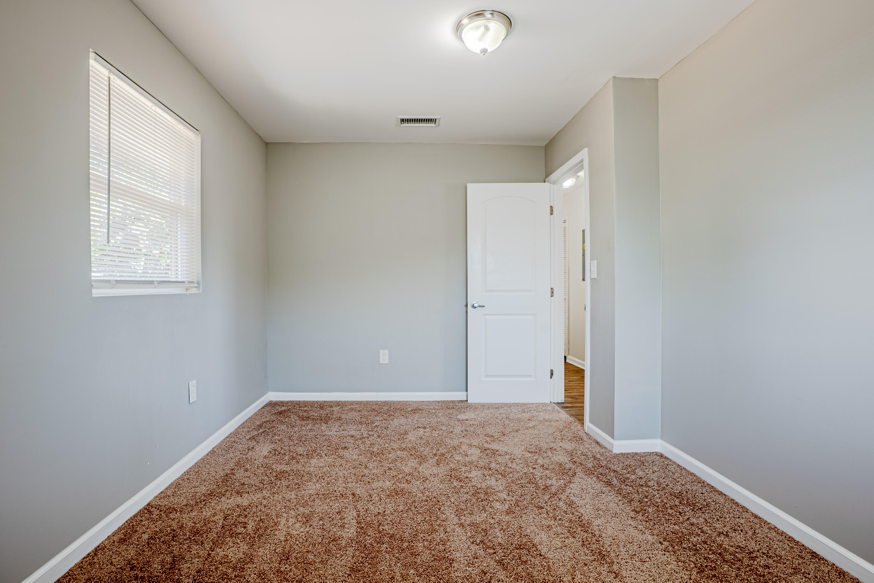 HENTZ 1ST ADDN UNIT B - Residential