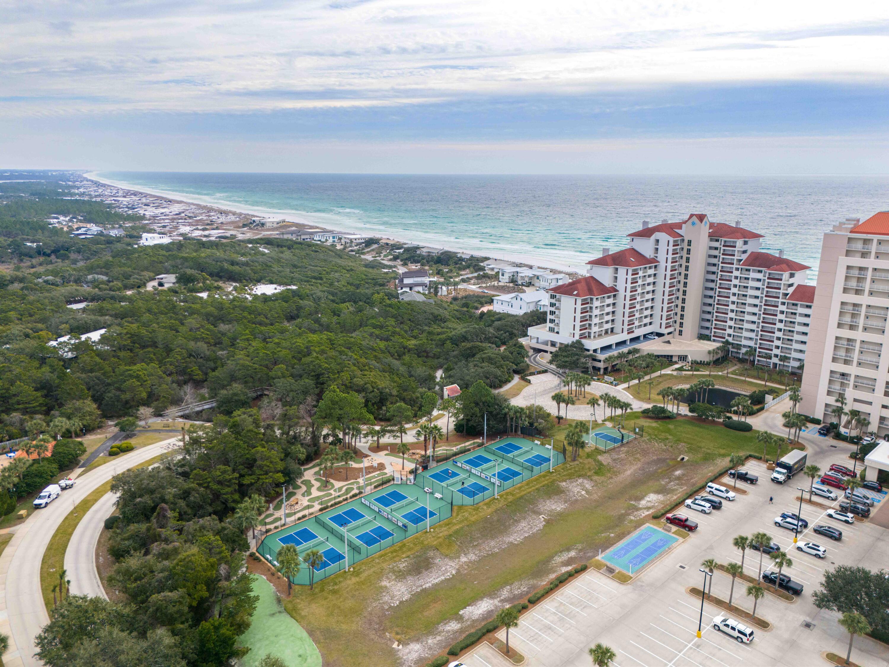 Grand Villas at Tops'l Beach Club - Residential