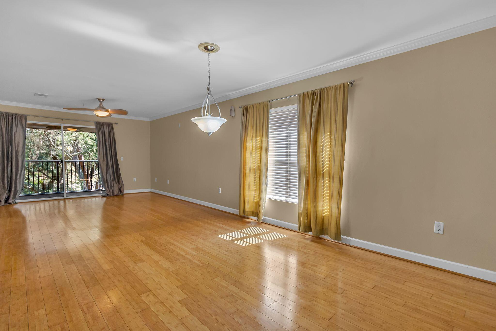 THE FLORIDA CLUB - Residential Lease