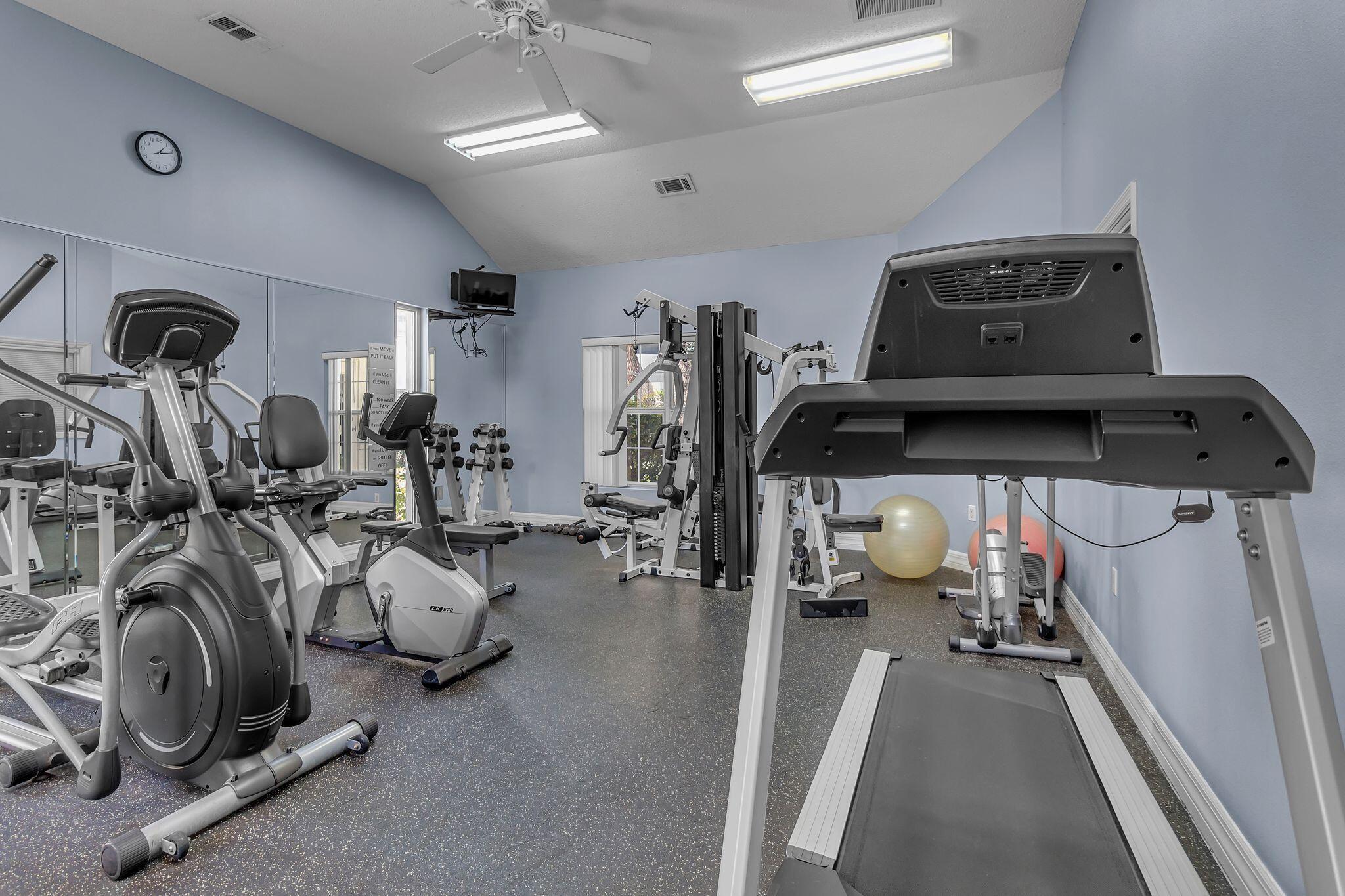 THE FLORIDA CLUB - Residential Lease