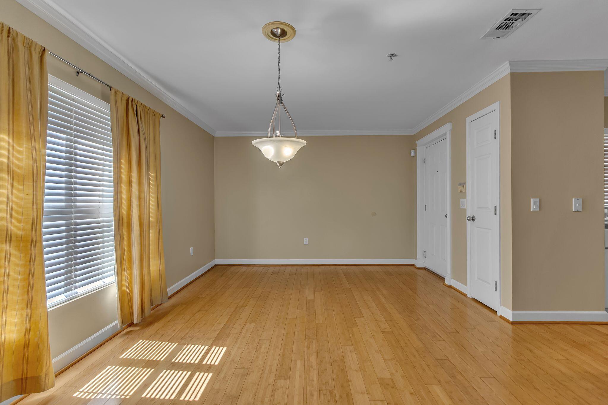 THE FLORIDA CLUB - Residential Lease