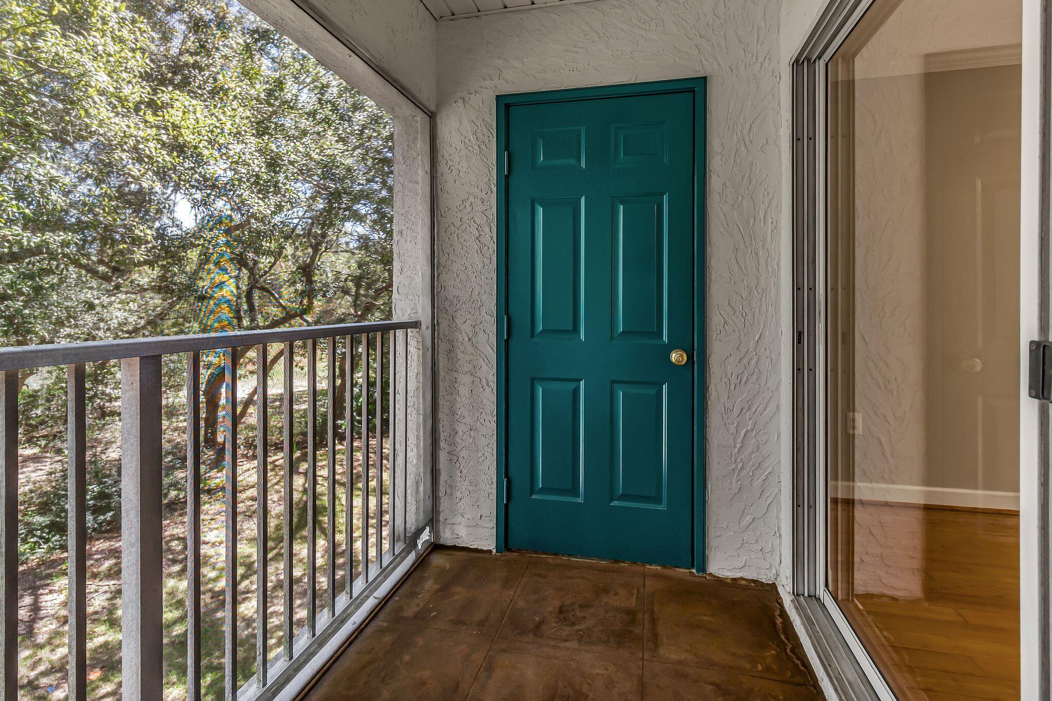 THE FLORIDA CLUB - Residential Lease