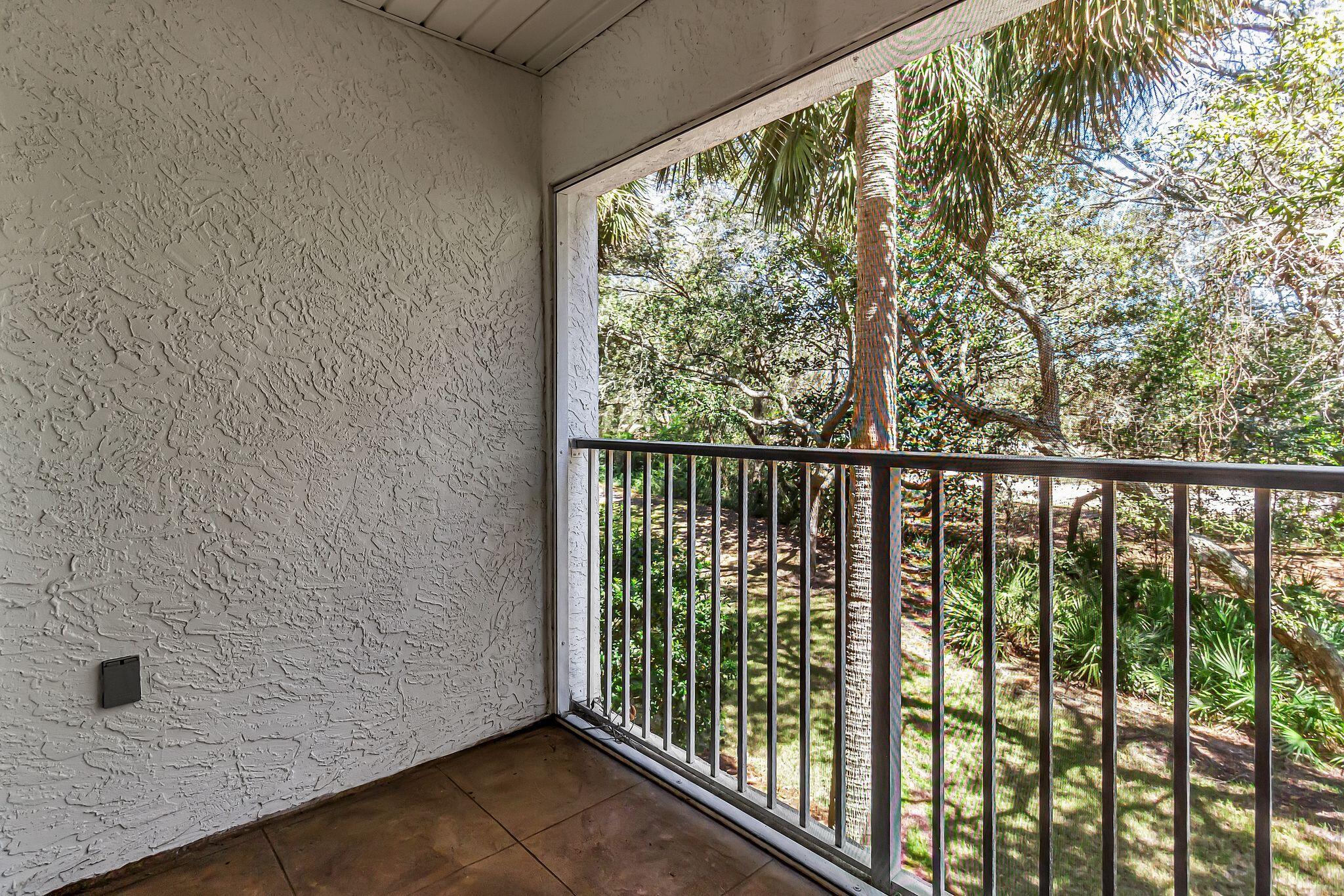 THE FLORIDA CLUB - Residential Lease