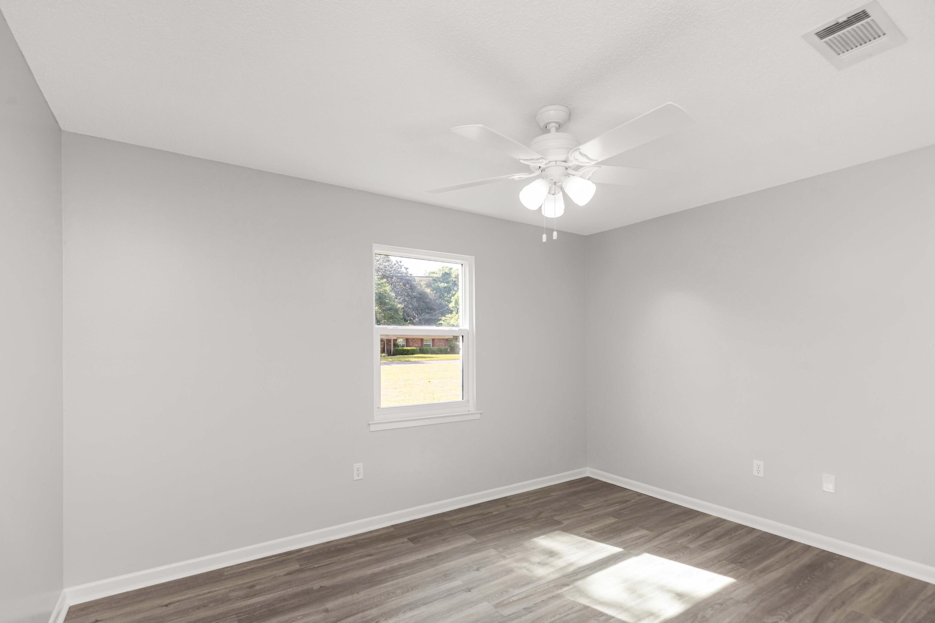 ALEXANDER HEIGHTS - Residential