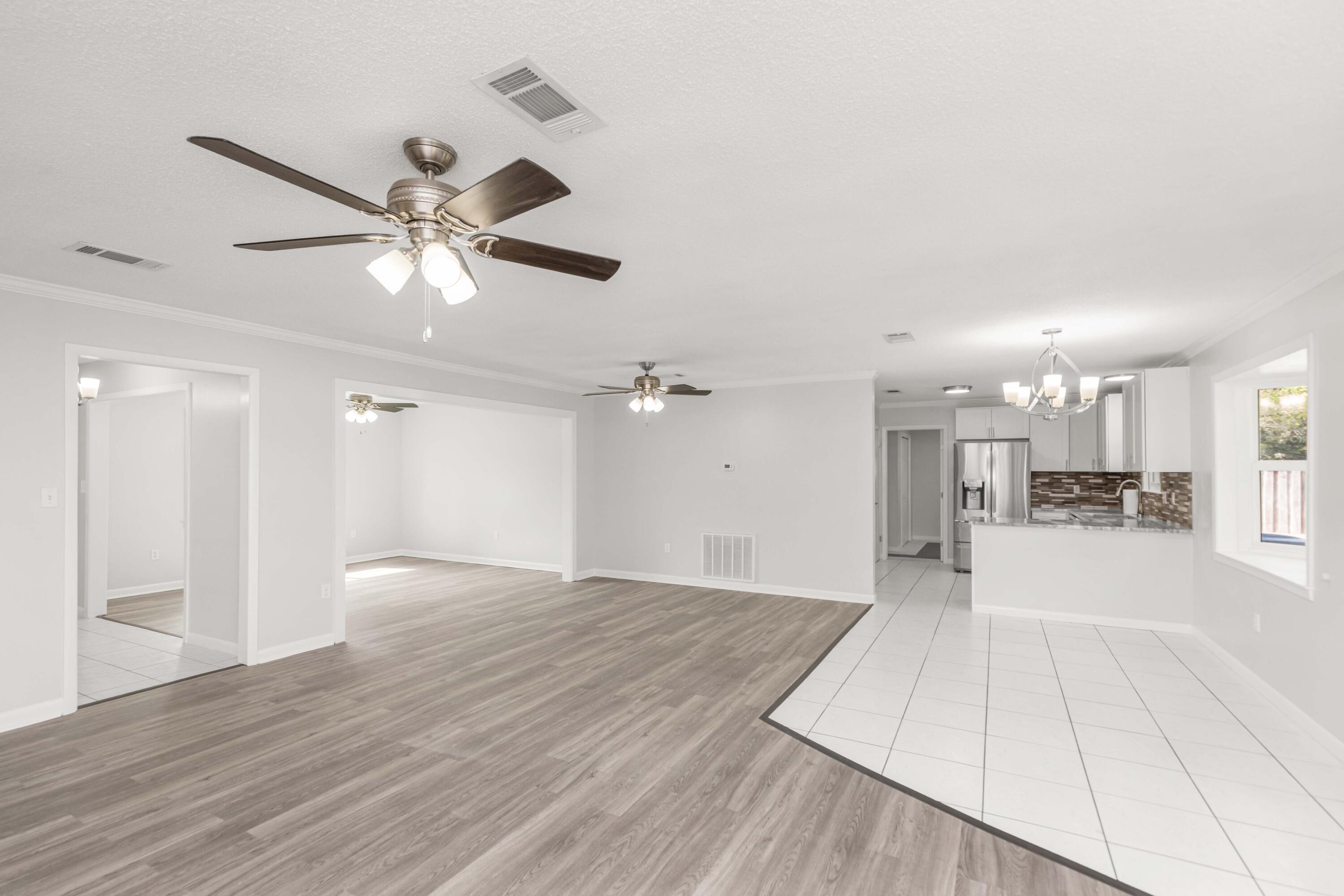 ALEXANDER HEIGHTS - Residential