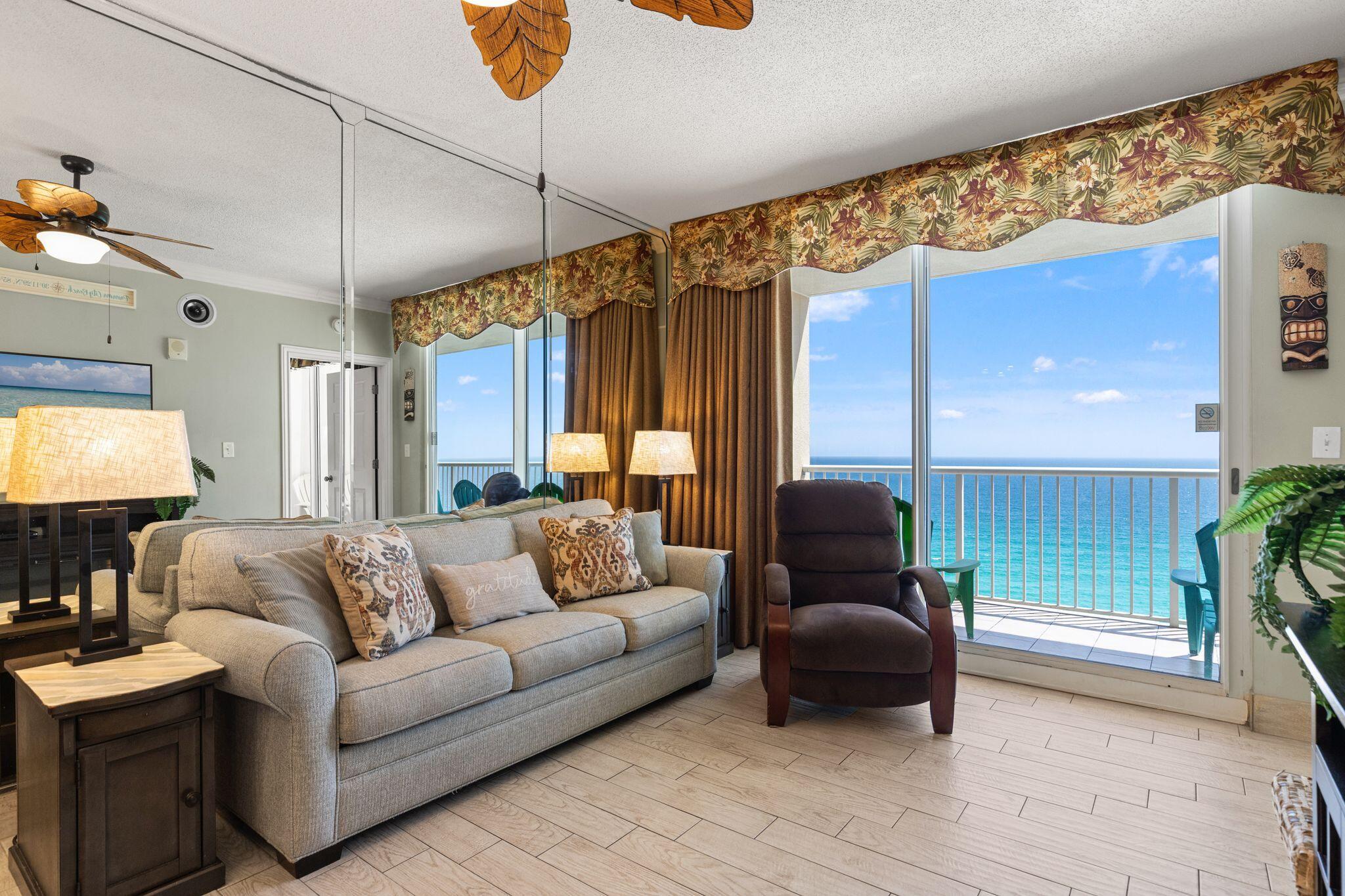 MAJESTIC BEACH TOWERS II - Residential