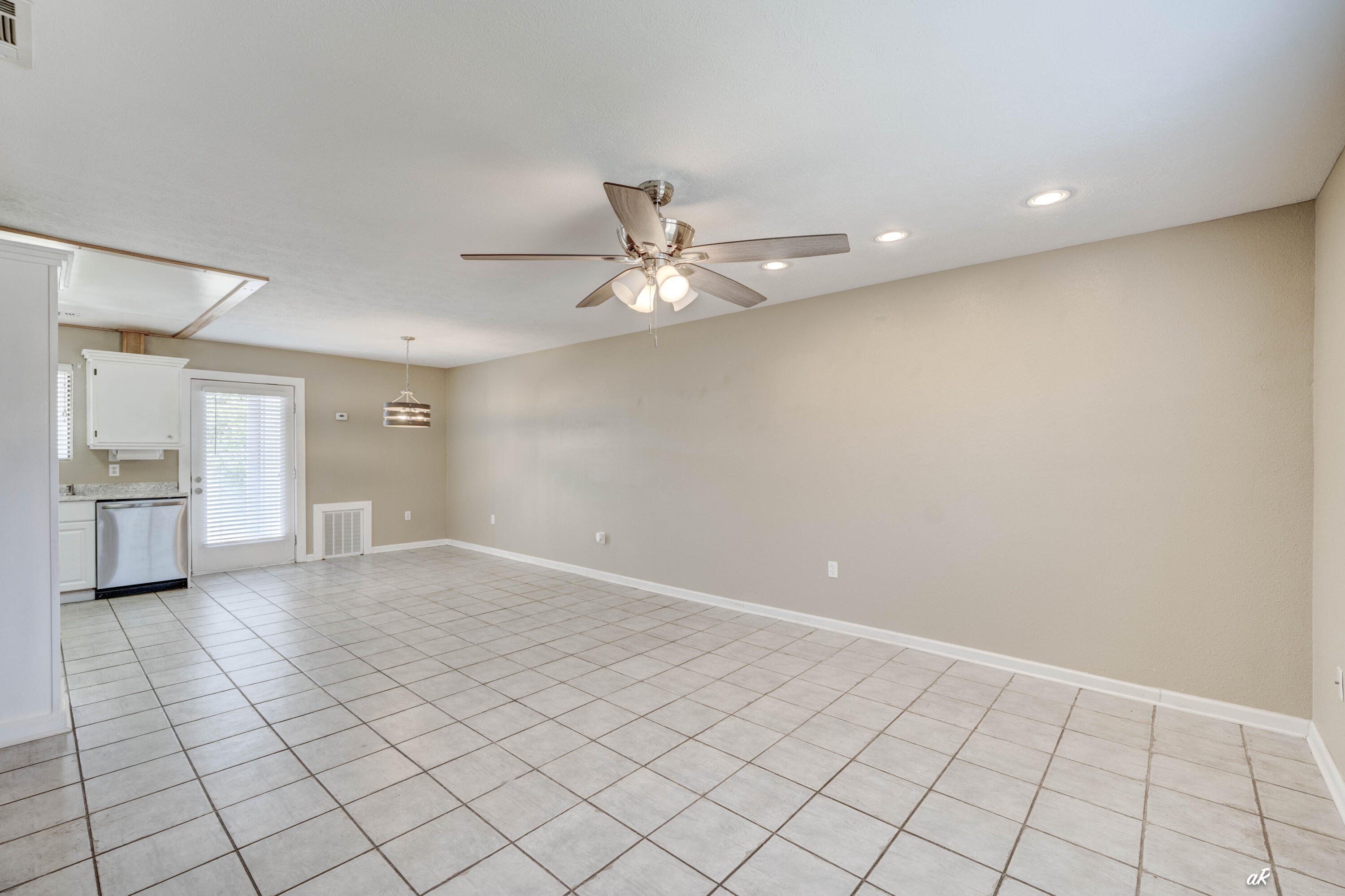 HIGHLAND CITY - Residential