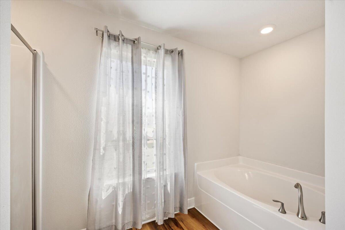 RIDGEWAY LANDING - Residential