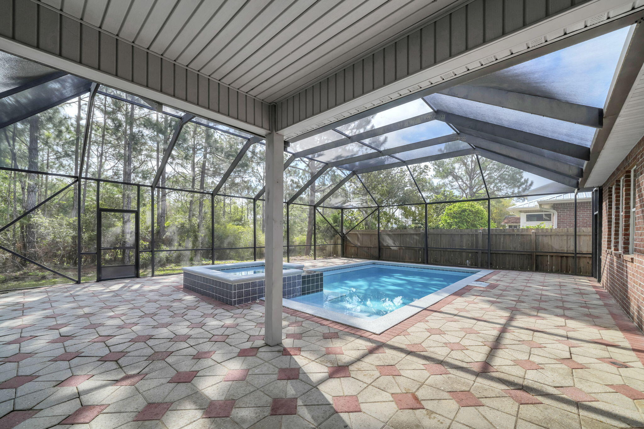 ESCADA - Residential