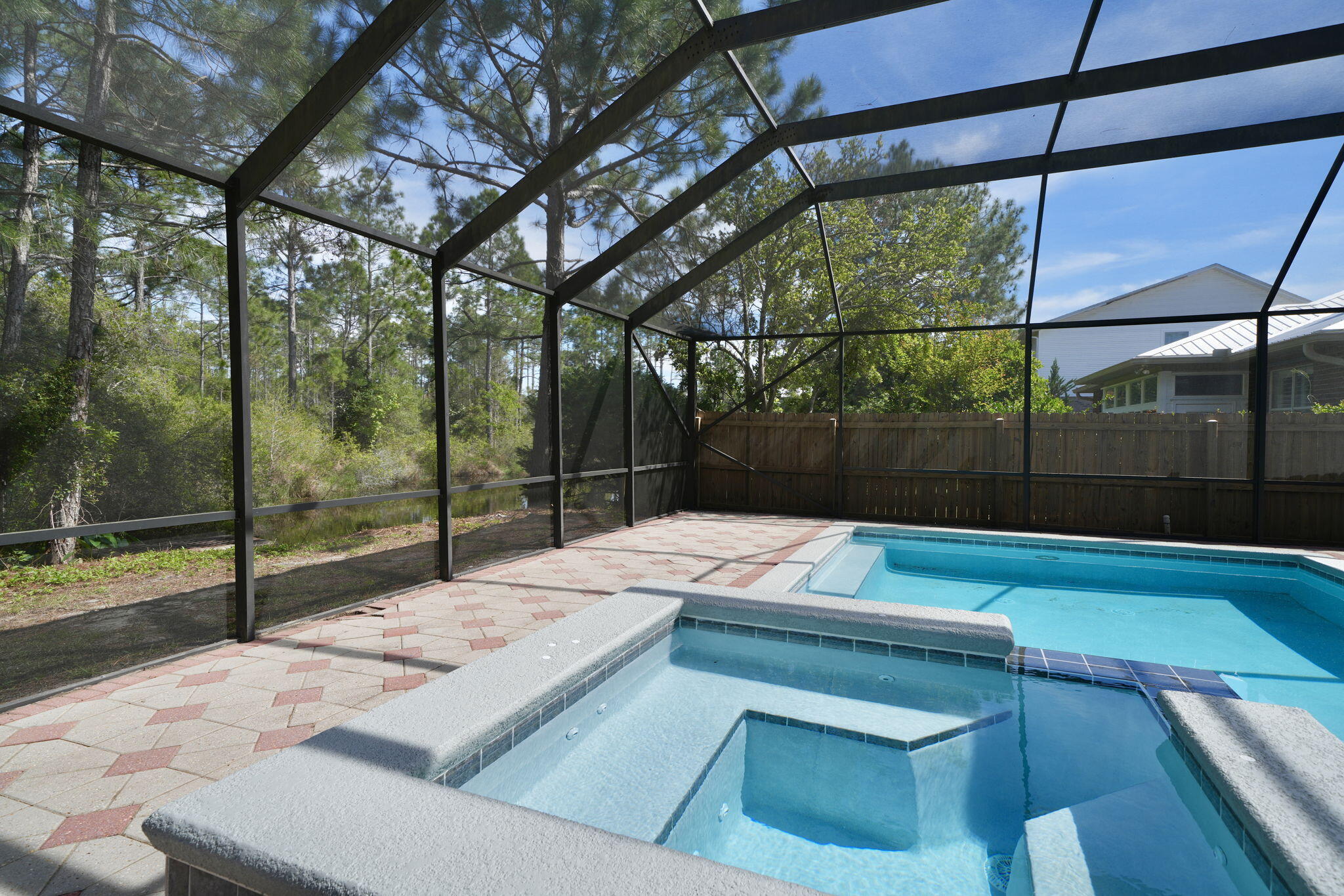 ESCADA - Residential