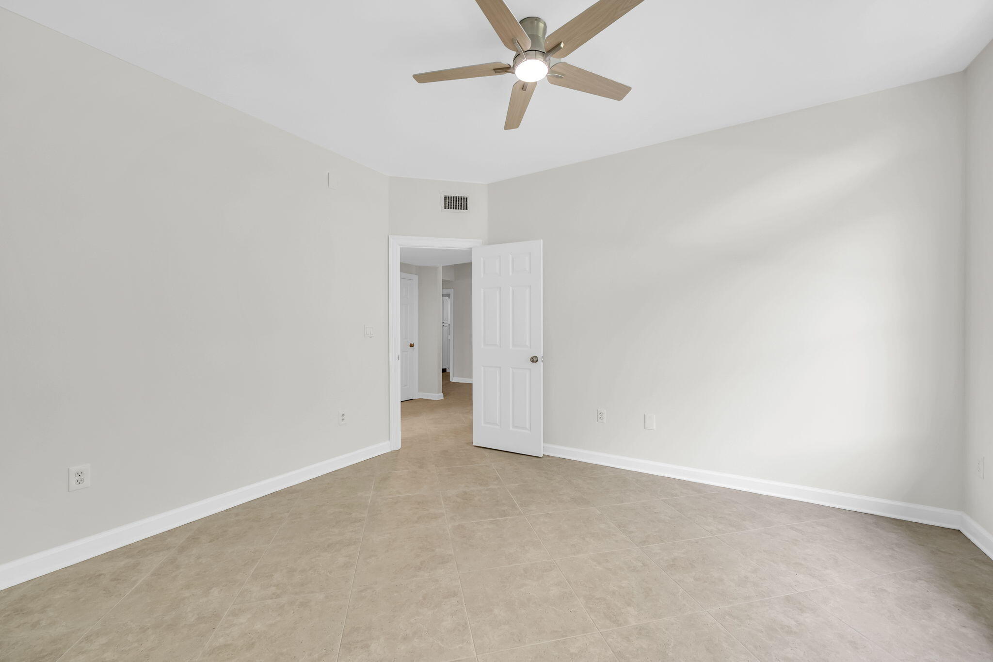 ESCADA - Residential