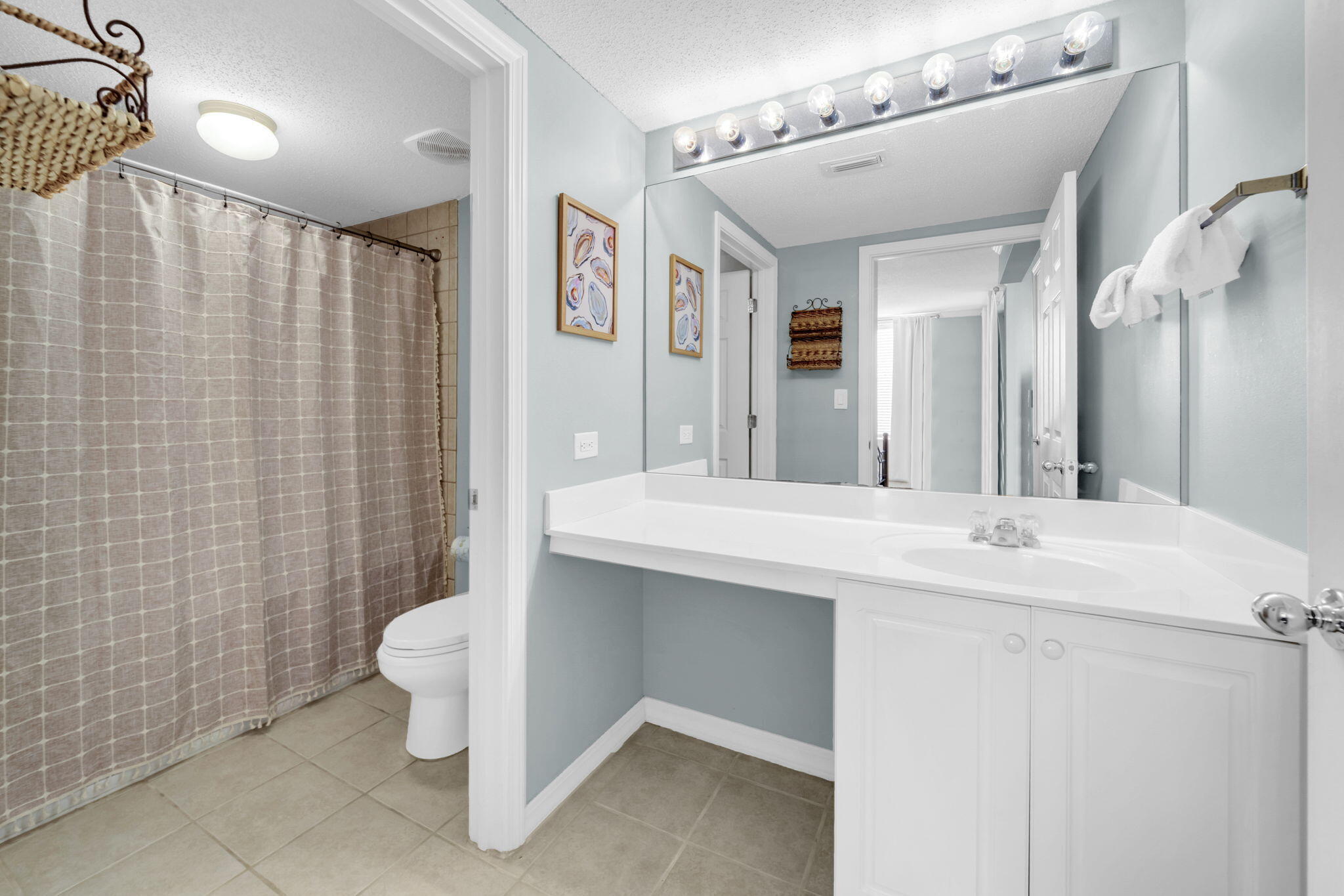 ISLAND PRINCESS CONDO UNIT 100 - Residential