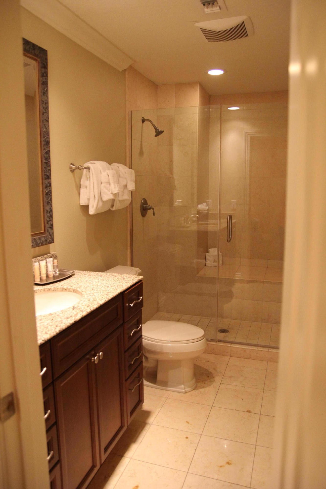 EMERALD GRANDE - Residential