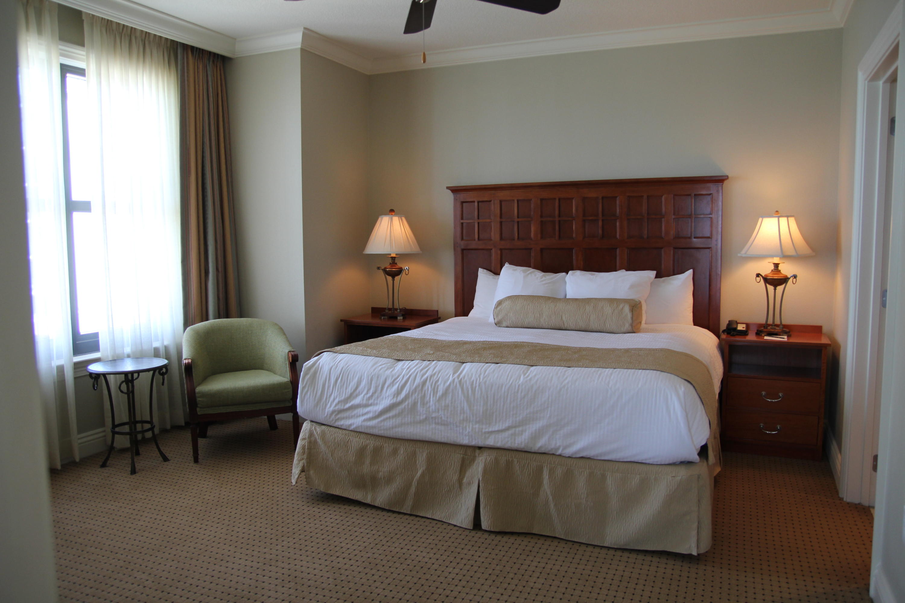 EMERALD GRANDE - Residential