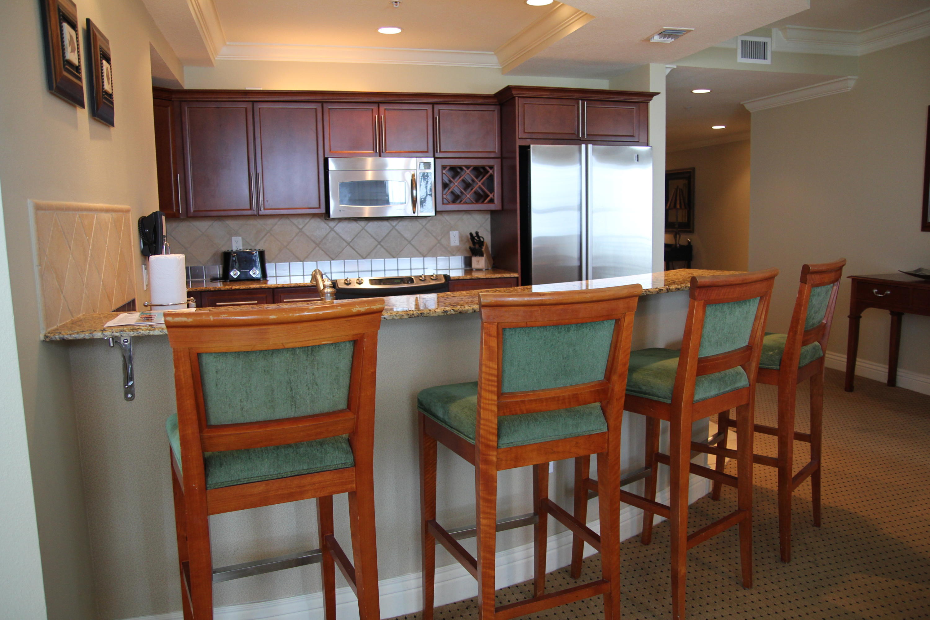 EMERALD GRANDE - Residential