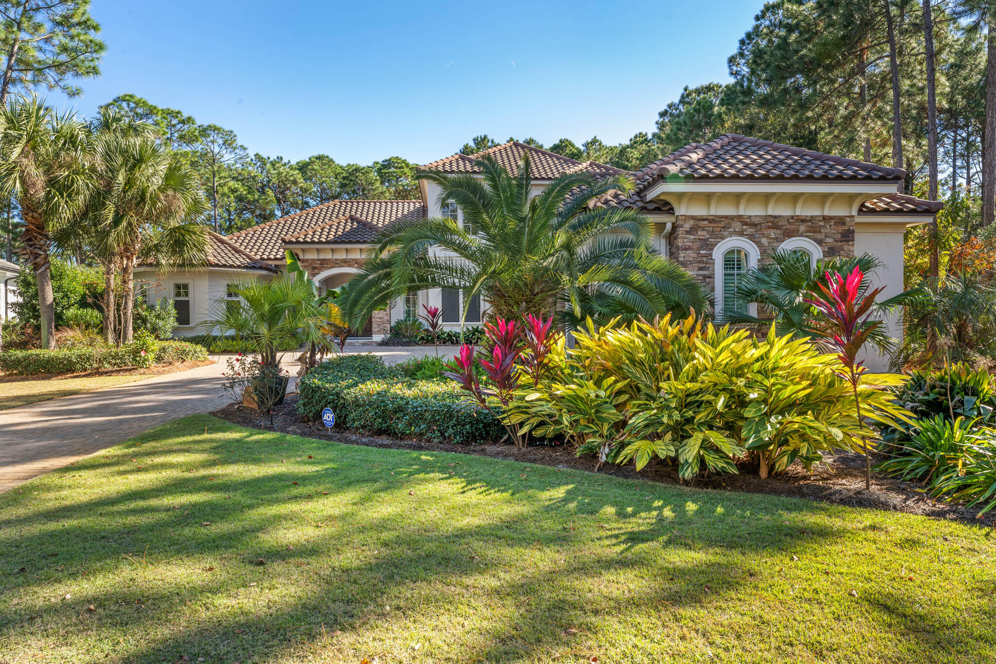 3518 Burnt Pine Lane