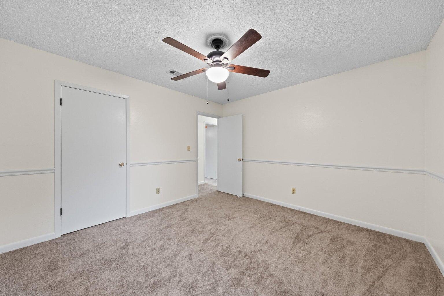 METES & BOUNDS - Residential Lease