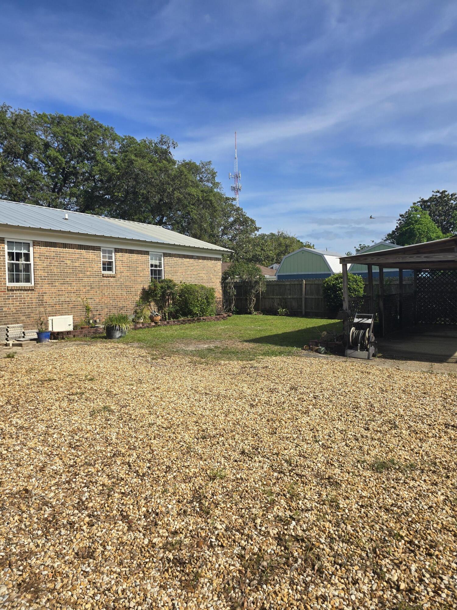 METES & BOUNDS - Residential Lease