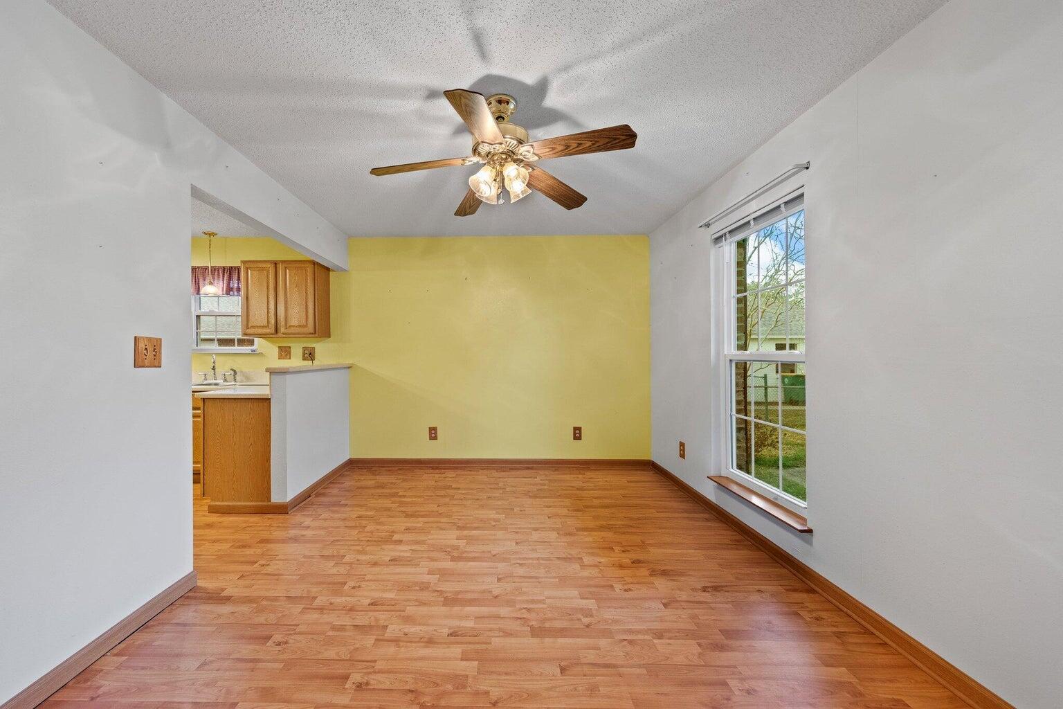 METES & BOUNDS - Residential Lease
