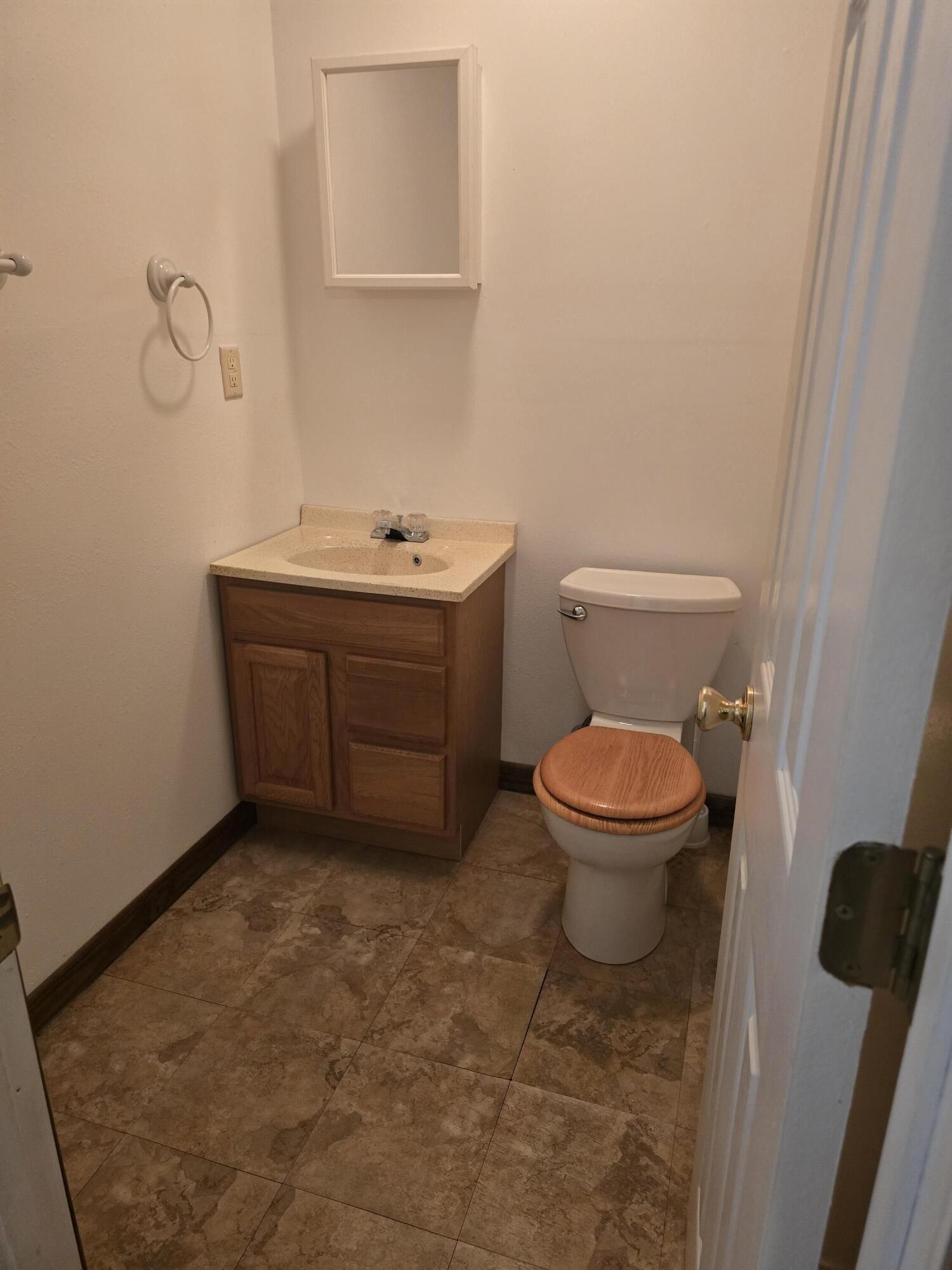 METES & BOUNDS - Residential Lease