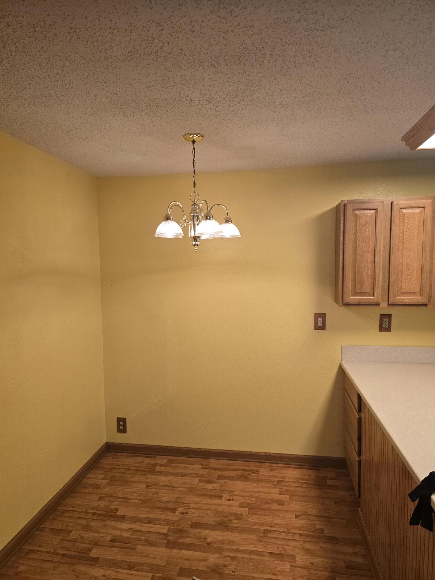 METES & BOUNDS - Residential Lease