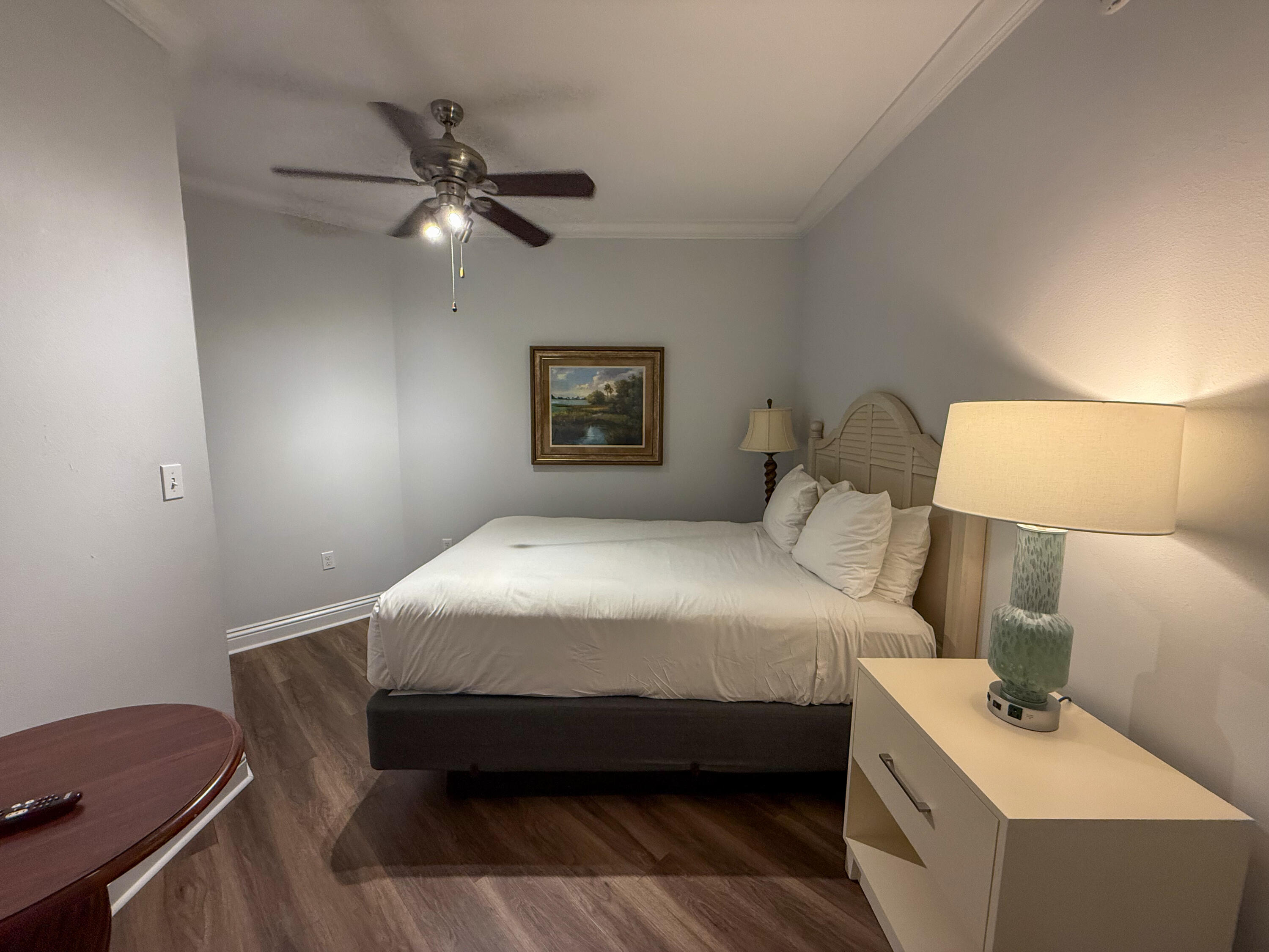 EMERALD GRANDE - Residential