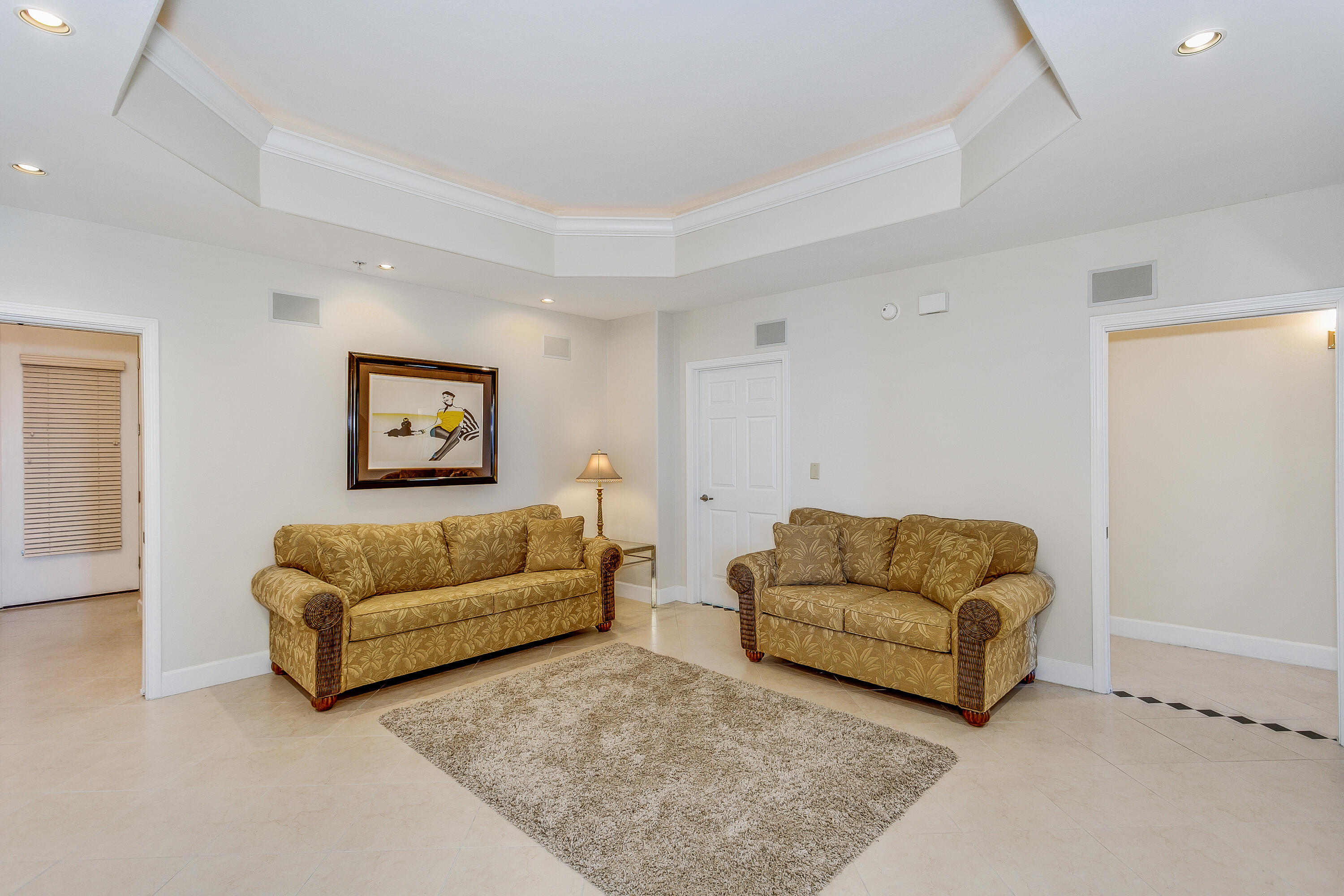 THE INN AT SUMMERWIND - Residential