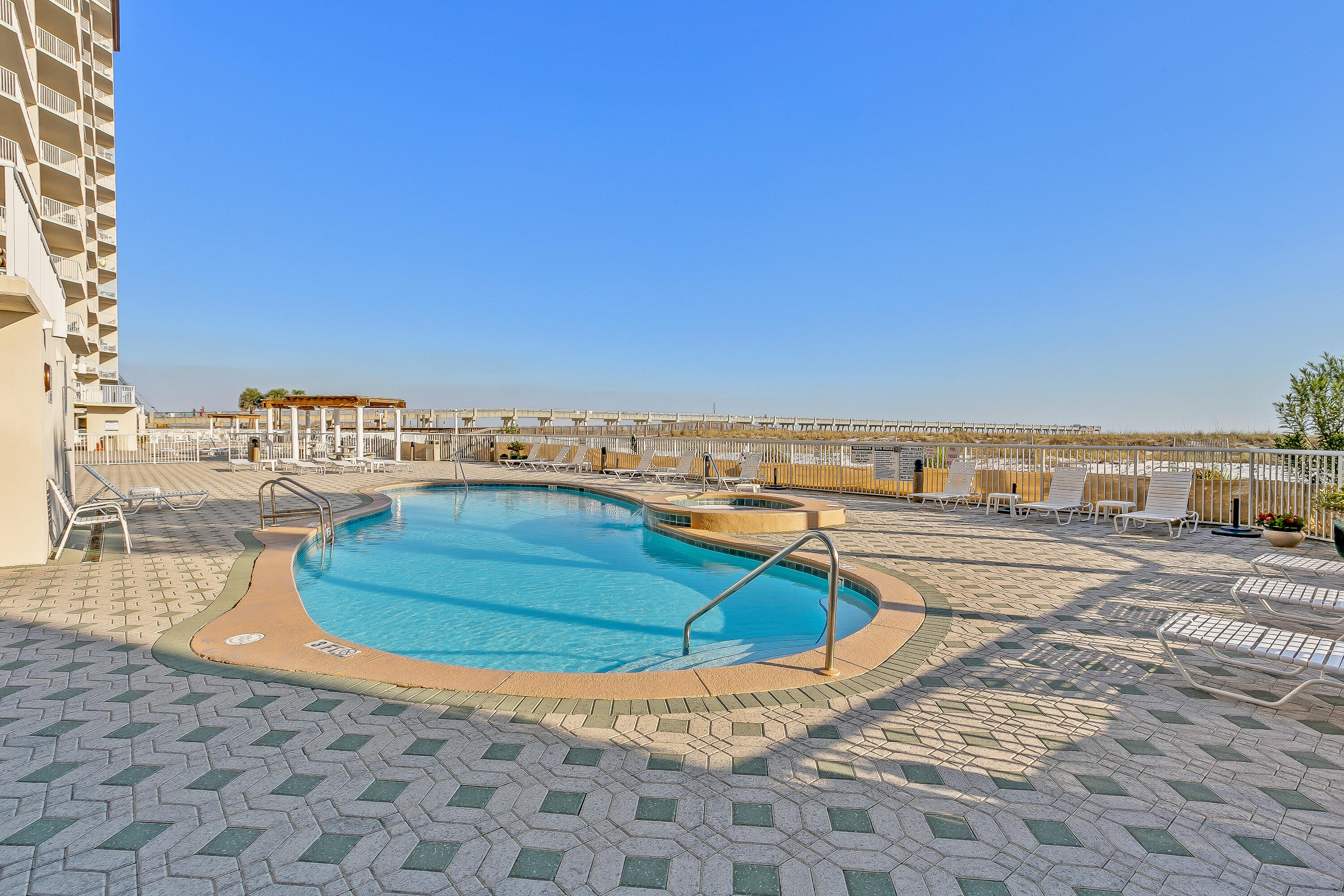 THE INN AT SUMMERWIND - Residential