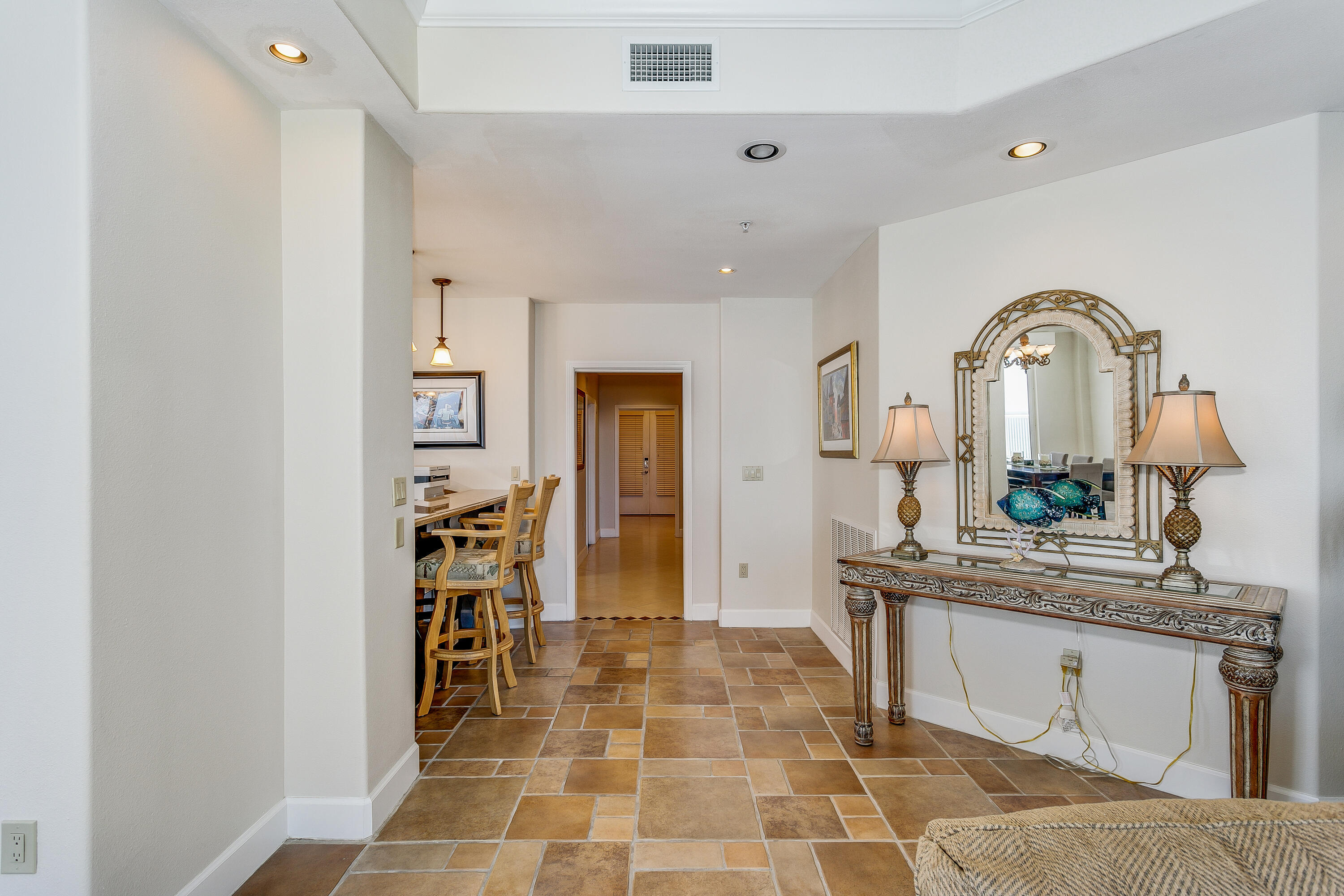 THE INN AT SUMMERWIND - Residential